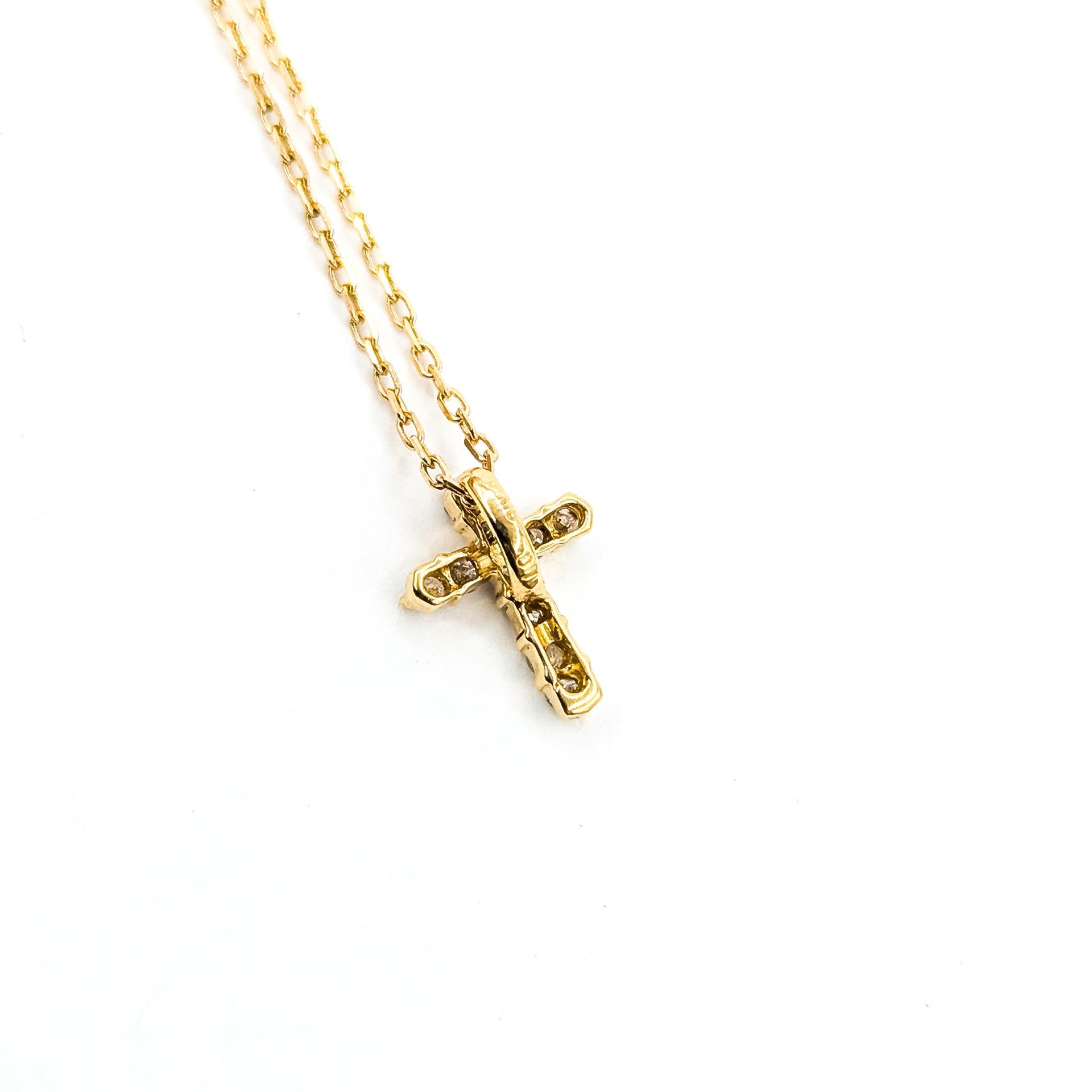Cross Diamond Pendant In 18k Yellow Gold - image 7