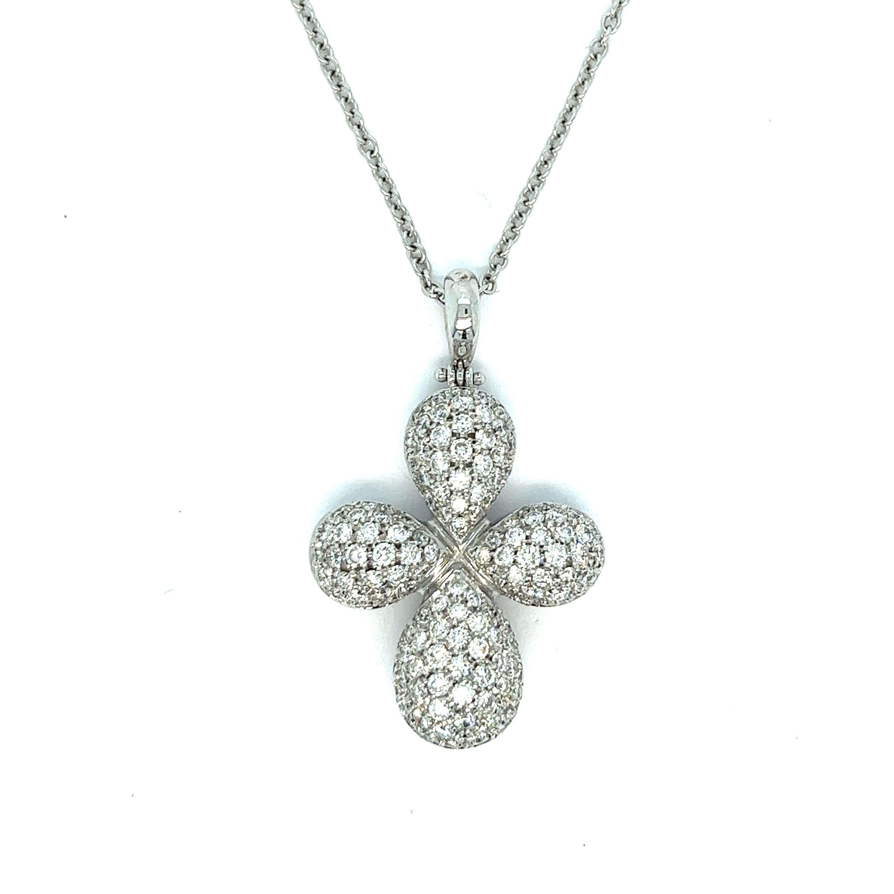 Round Cut Cross Diamond Pendant Necklace For Sale