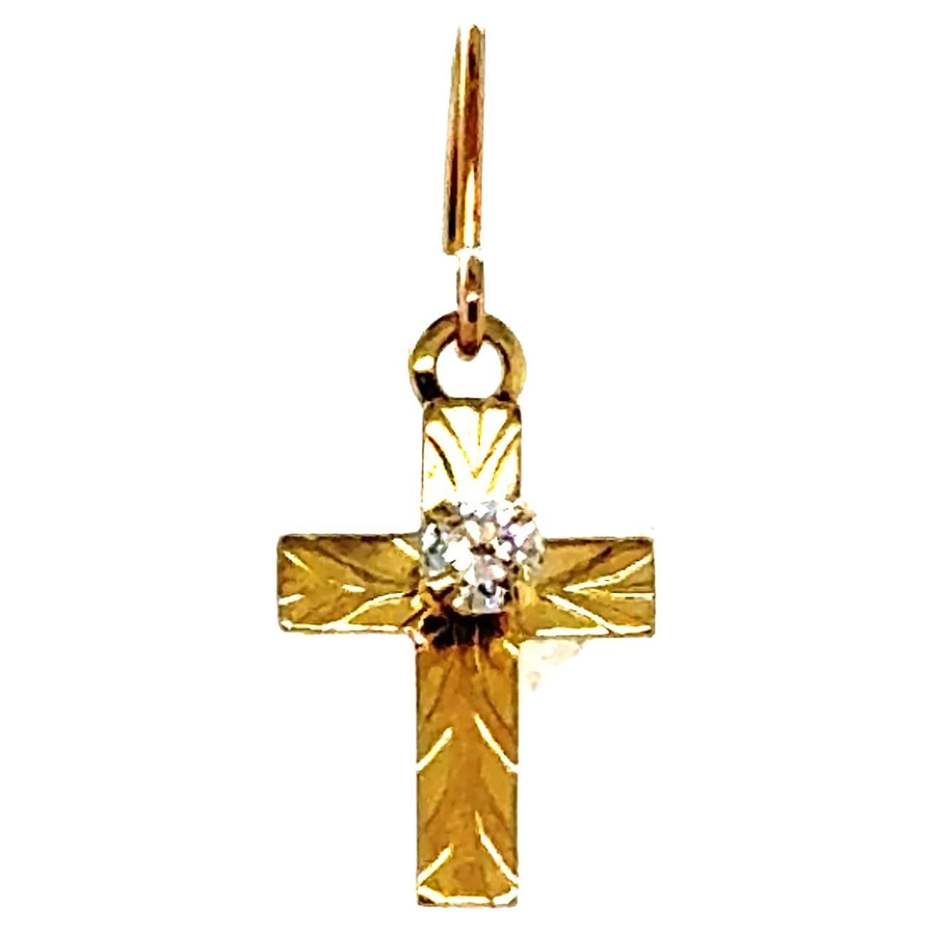 Cross Diamond Single Dangle Earring Mined 14K Yellow Gold in vendita