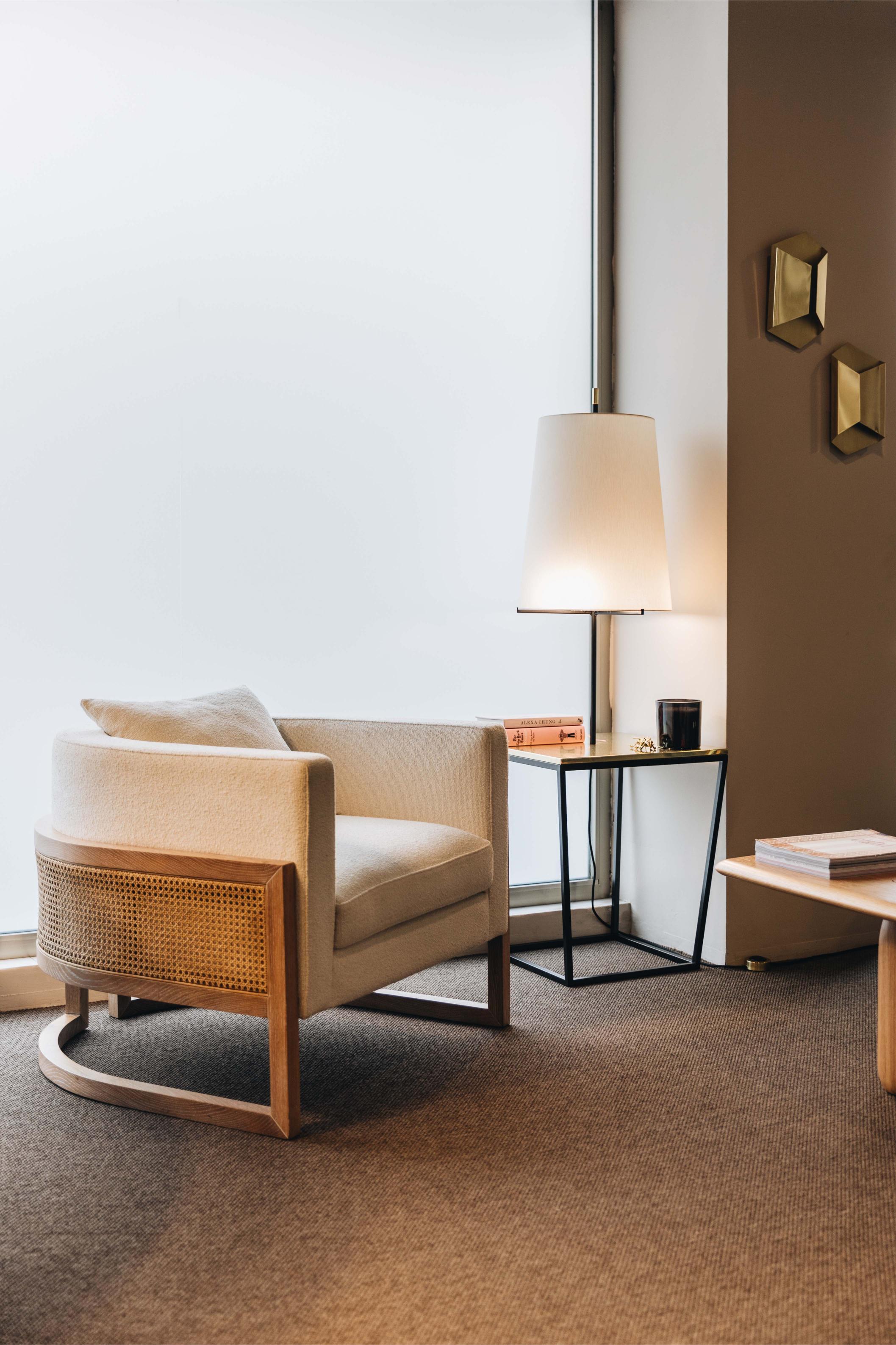 Cross Floor Lamp by DUISTT In New Condition For Sale In Geneve, CH