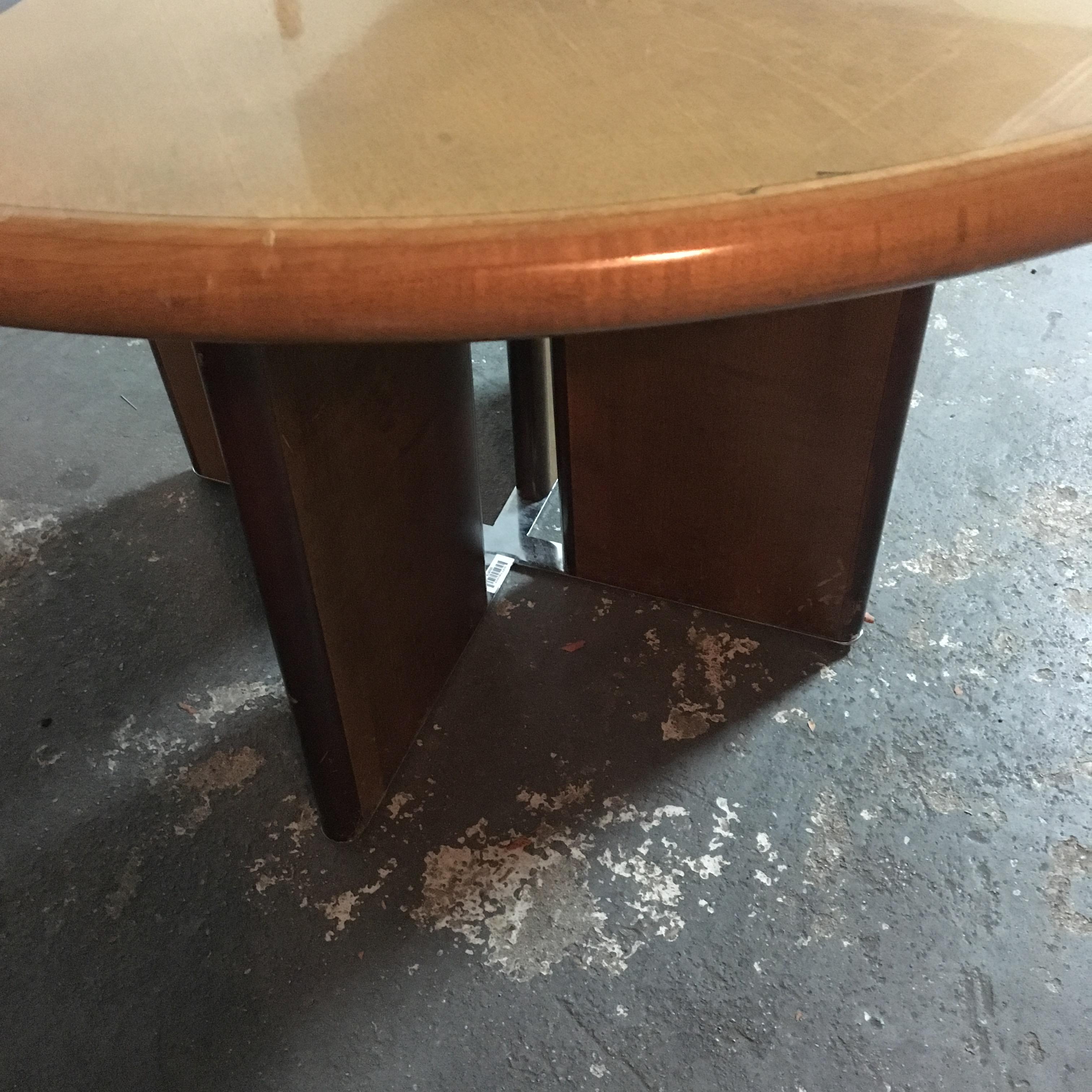 Cross French Vintage Round Dining Table, 1970s For Sale 3