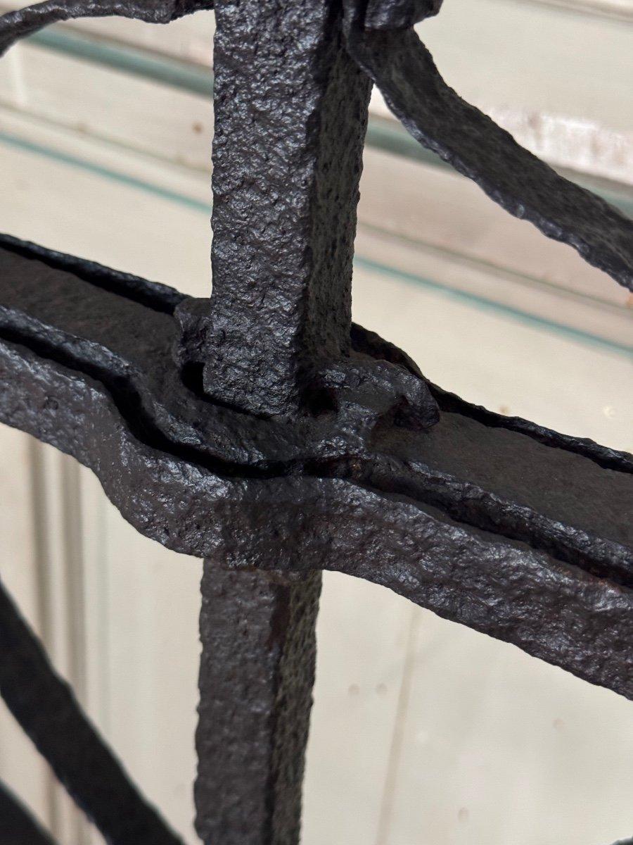 Cross In Battered Iron, 18th Century For Sale 3