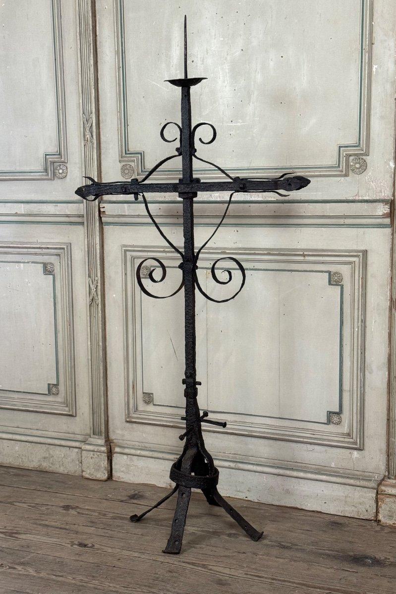 Cross In Battered Iron, 18th Century For Sale 6