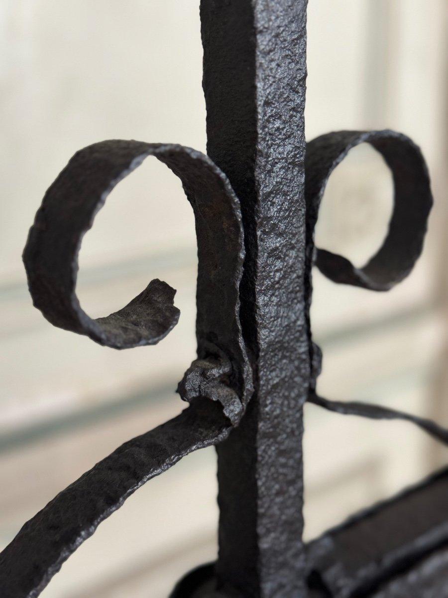 18th Century and Earlier Cross In Battered Iron, 18th Century For Sale