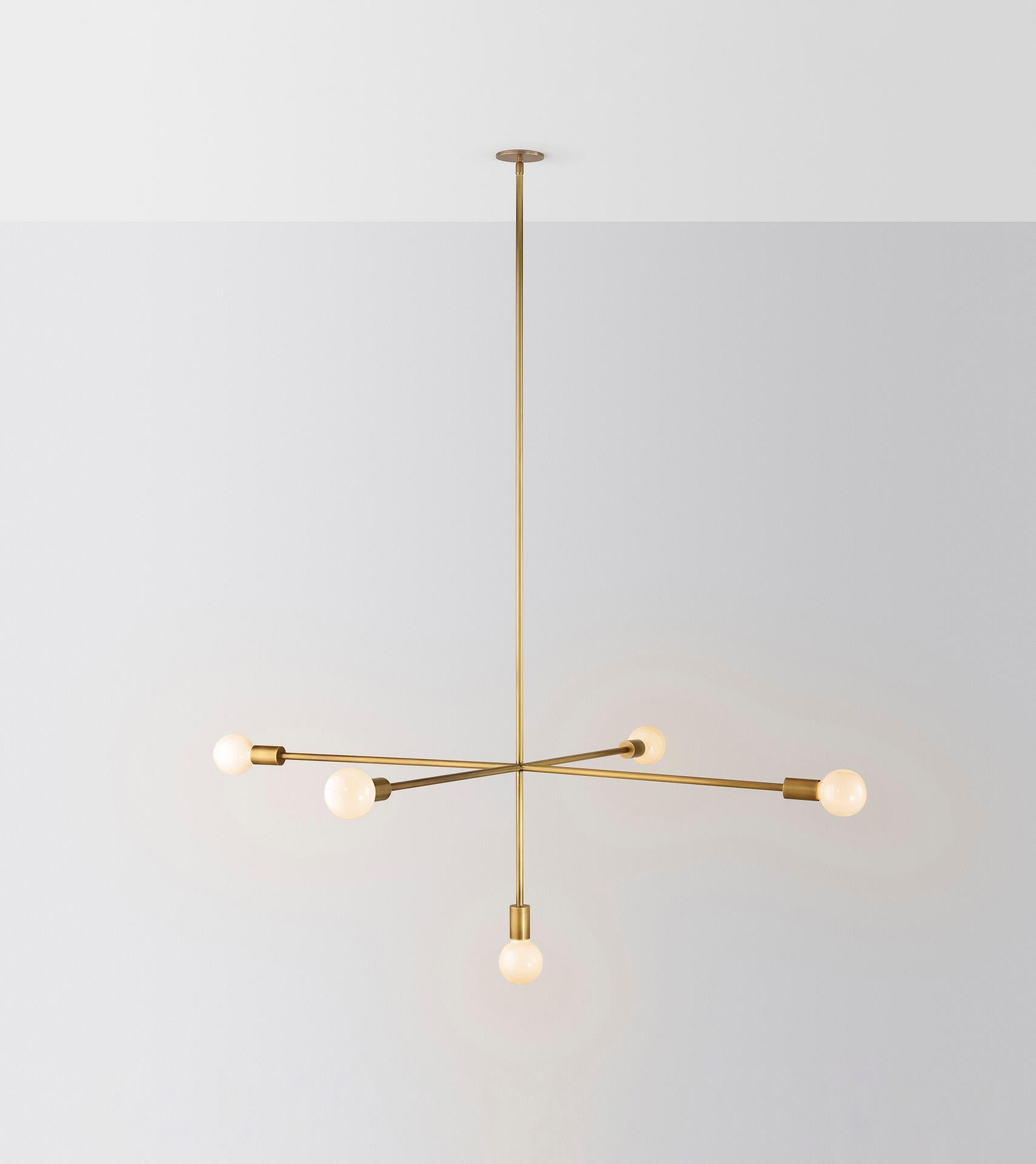 Cross kick high by Volker Haug
Dimensions: W 133 x D 133 x H 92
Materials: Brass

Lamp: Opal G95 LED (E26/E27 110 - 240V)
Suspension: (as specified, minimum 620 mm)
12V version available (110V - 240V driver)

Volker Haug Studio is an