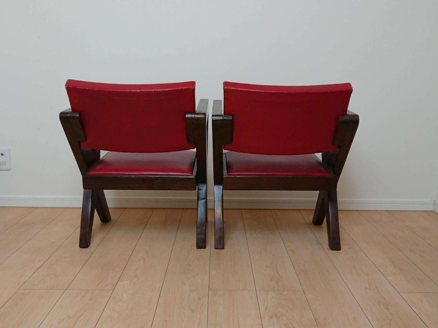 20th Century Cross Legs Pair of Armchairs Designed Pierre Jeanneret for Chandigarh For Sale