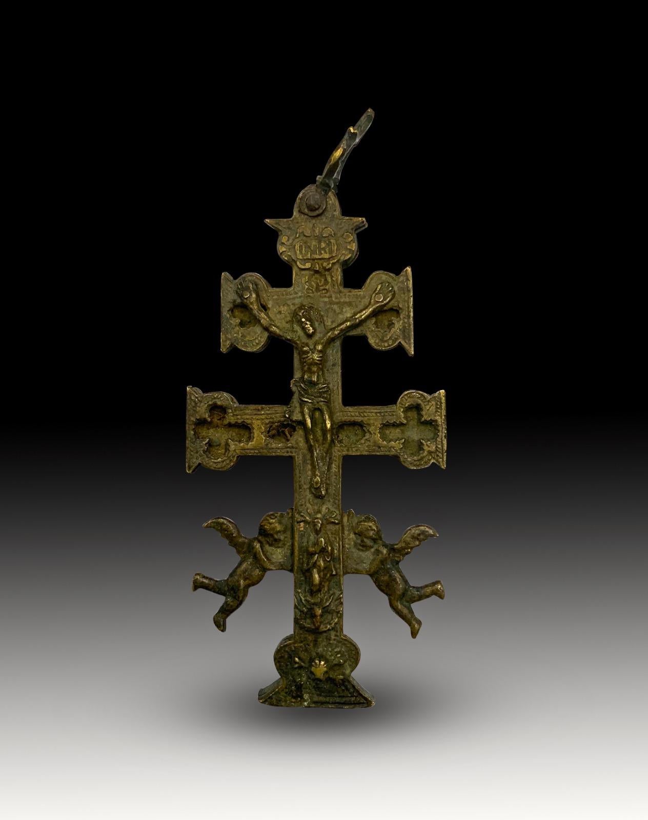 Croix de Caravaca du XVIIe siècle Bon état - En vente à Madrid, ES