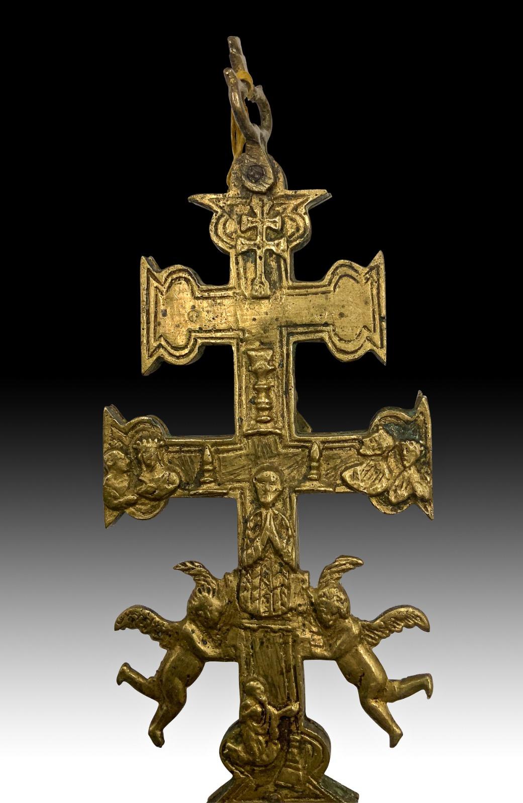 Cross of Caravaca 17th Century In Good Condition For Sale In Madrid, ES