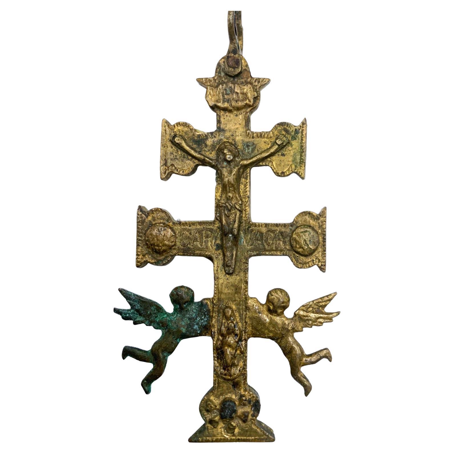 Croix de Caravaca du XVIIe siècle en vente