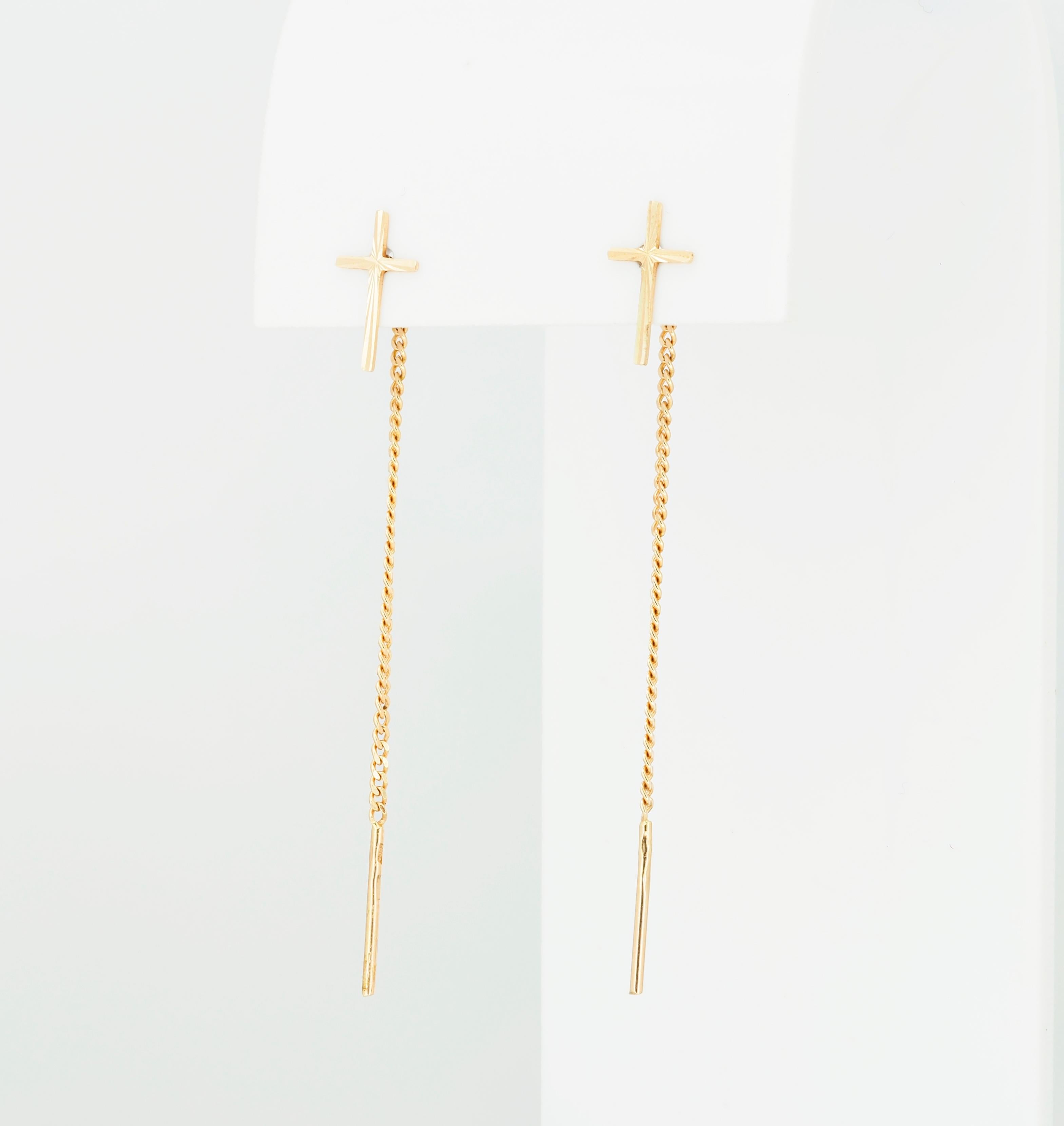 Cross on Chain Earrings, Cross Cable Chain Earrings In New Condition In Istanbul, TR