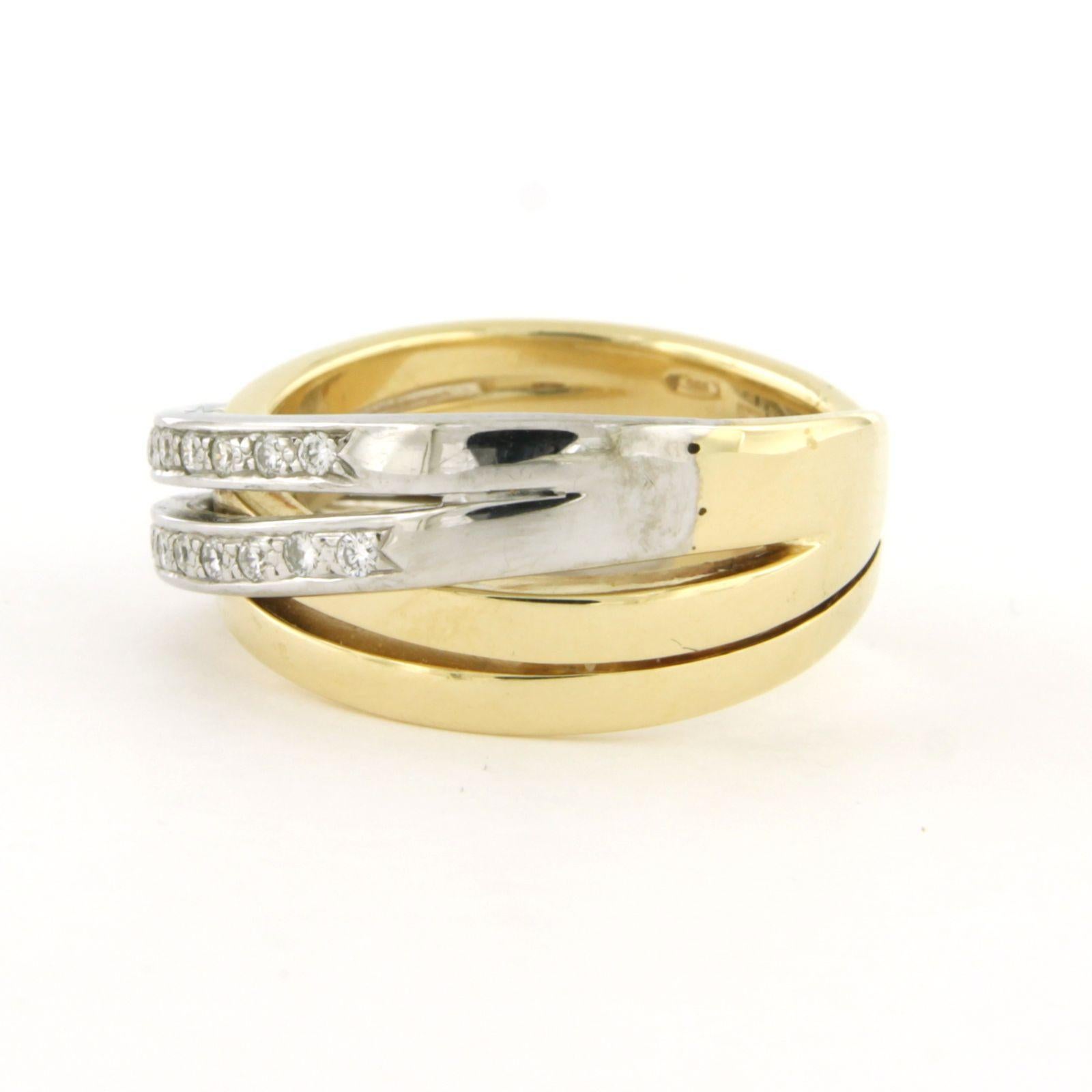 Anillo cruzado con diamantes talla brillante de hasta 0,33 ct Oro de 14k 9,1 gramos en Excelente estado para la venta en The Hague, ZH