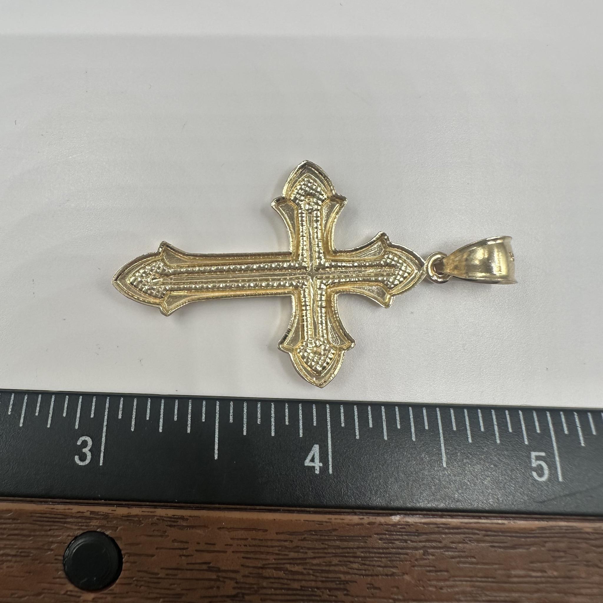 Cross Pendant in 14kt Yellow Gold - 3.32g, Fits Small Chain, New Condition For Sale 1