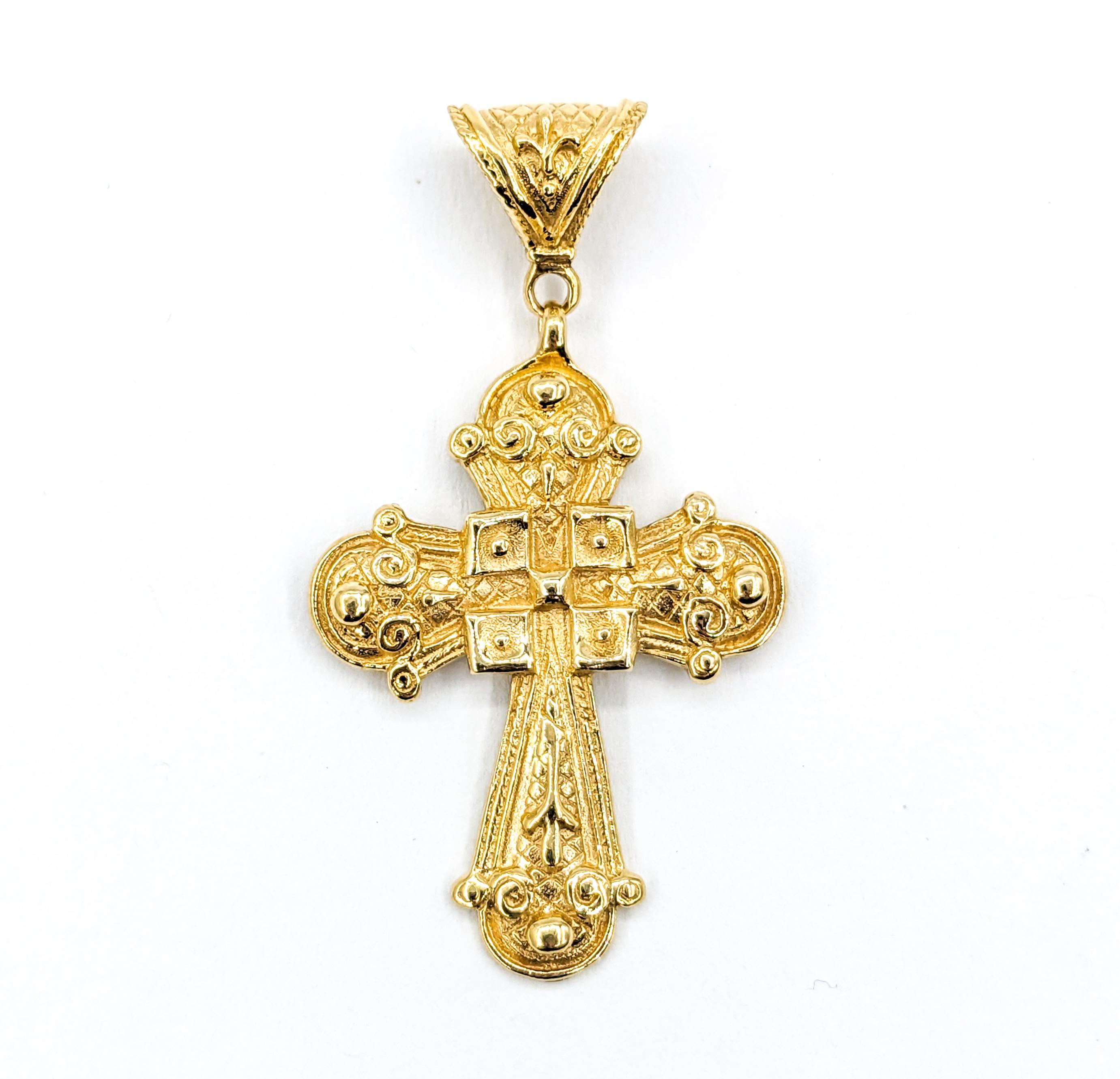 Women's Cross Pendant In Yellow Gold For Sale