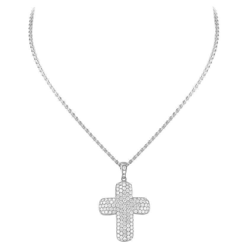 Collier à pendentif en forme de croix