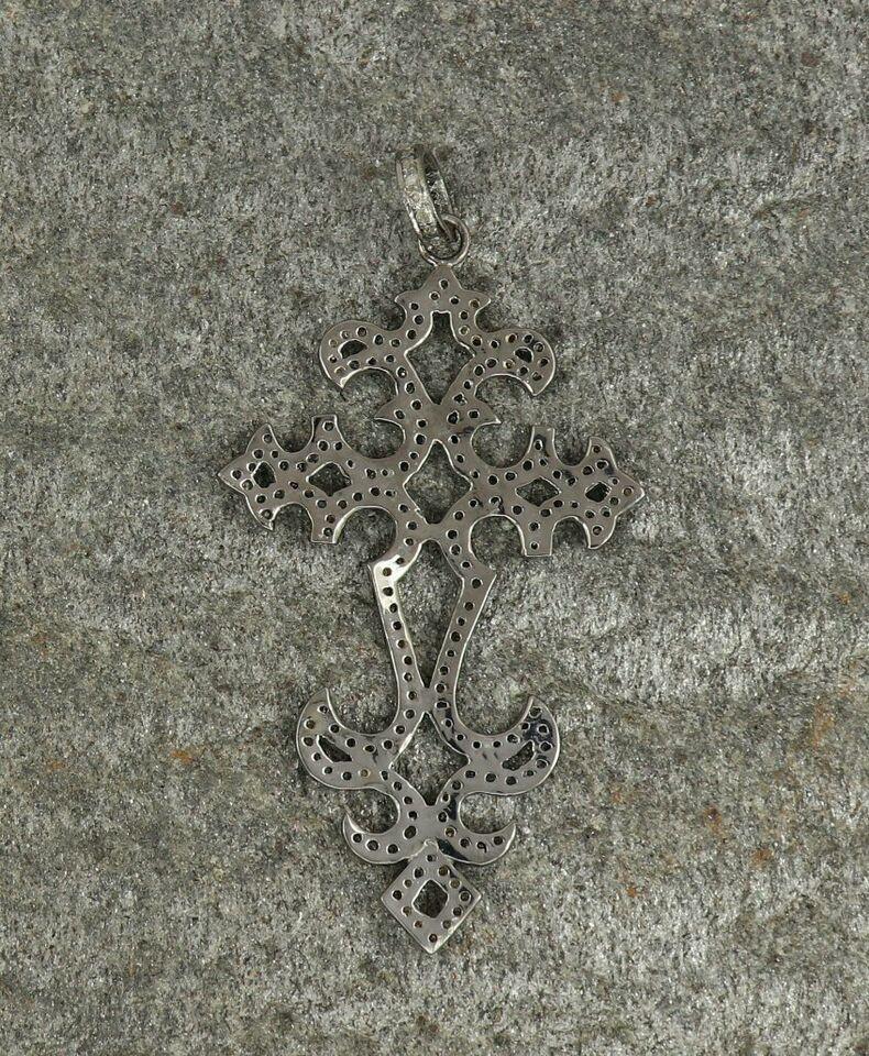 Cross Pendant Pave Diamond 925 Silver Religious Diamond Necklace For Sale 5