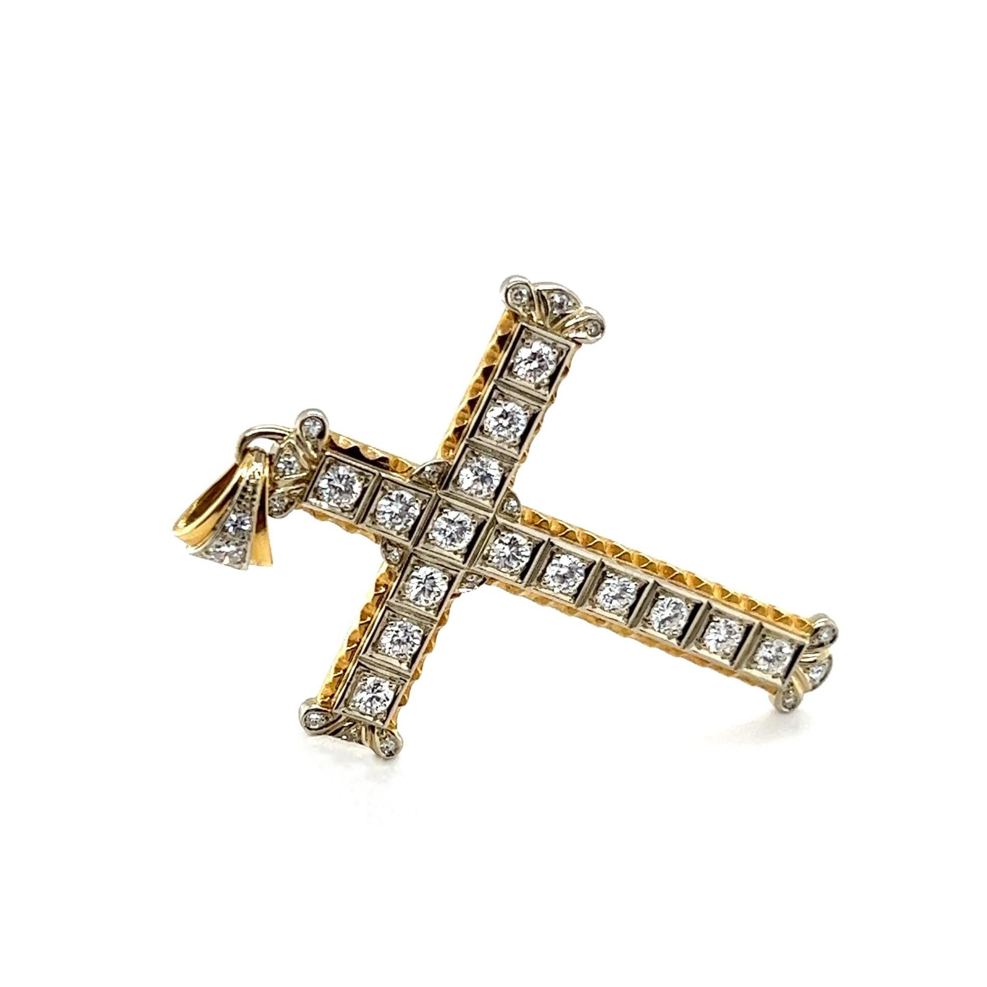 Cross Pendant with Diamonds in 18 Karat Yellow & White Gold 5