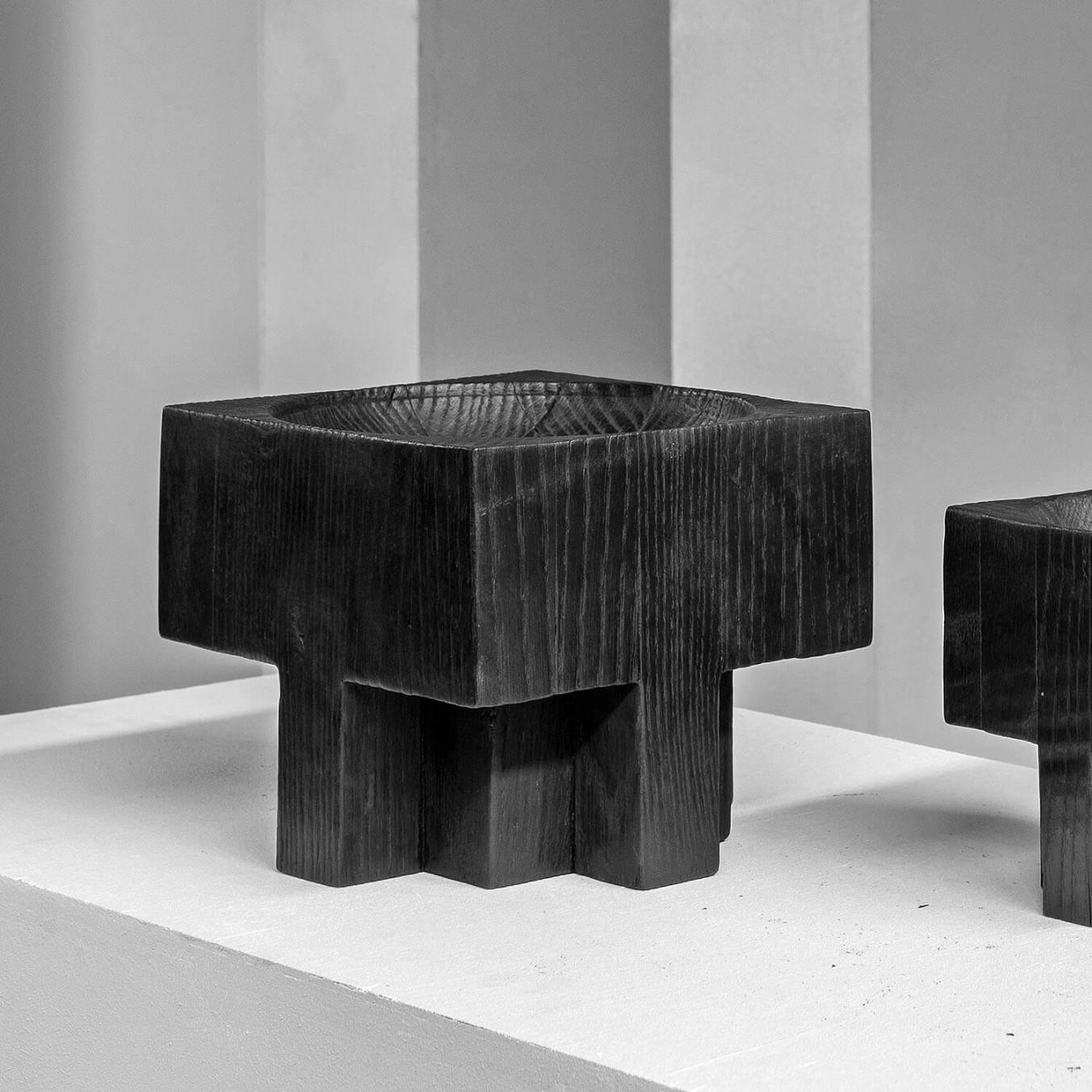 Cross pots, Arno Declercq
The price is for one large item

Measures:
Small 13 cm L x 13 cm W x 15 cm H
5” L x 5” W x 5.9” H

Large 21 cm L x 21 cm W x 18 cm H
8.2