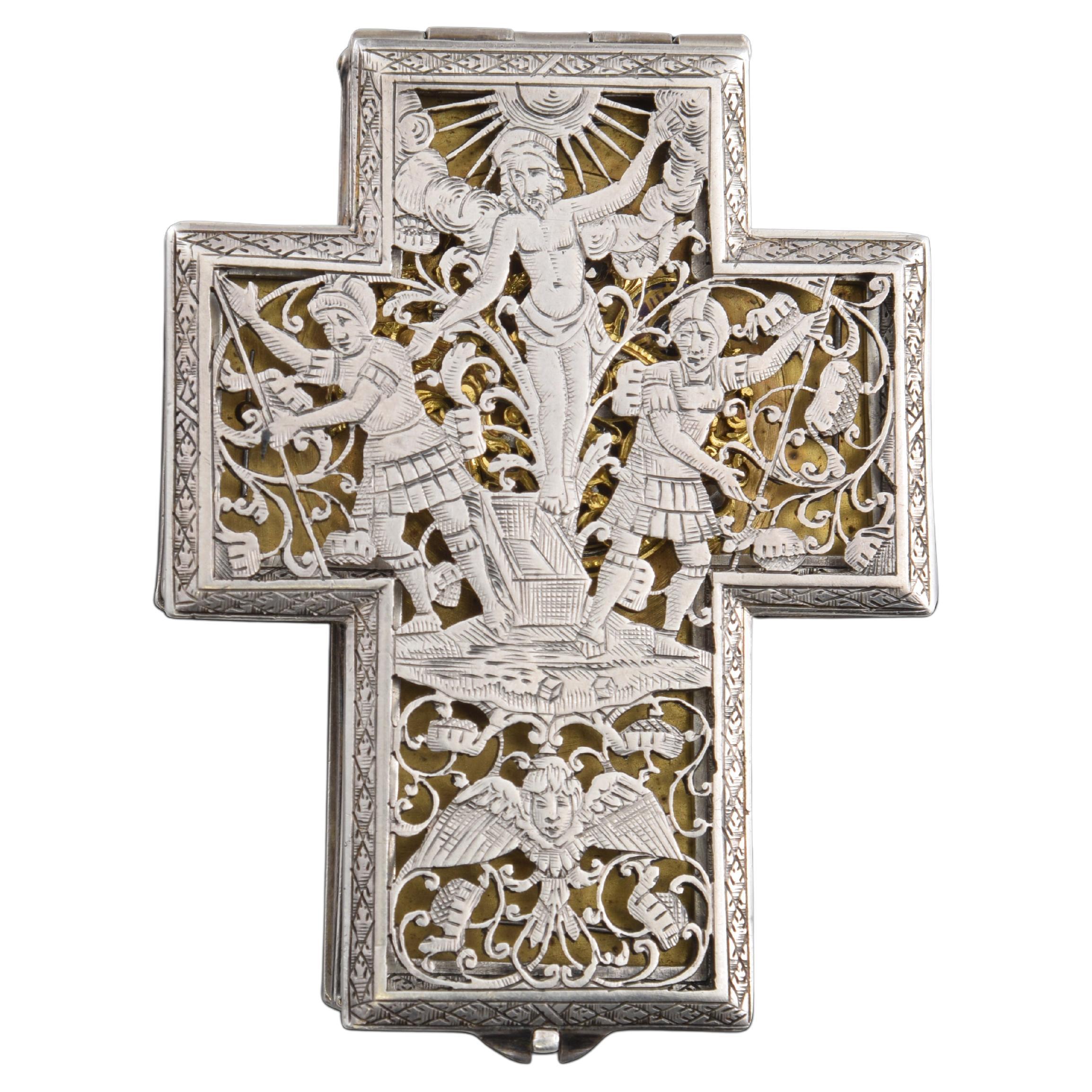 Horloge de coffre en forme de croix, argent, 17ème siècle, elle présente des restaurations