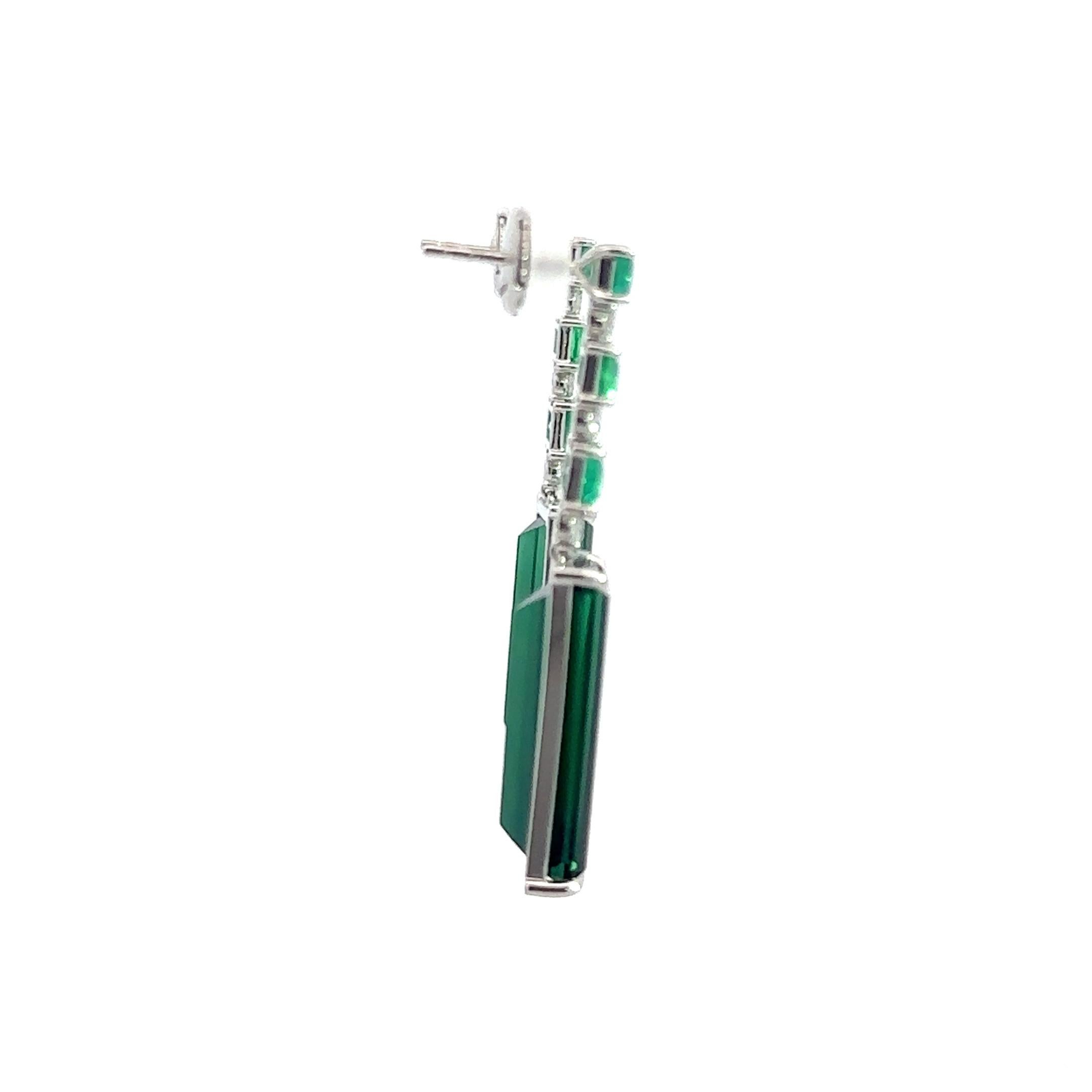 Cross Style Tourmaline Emerald Diamond 18K White Gold Exclusive Ring For Her For Sale 6