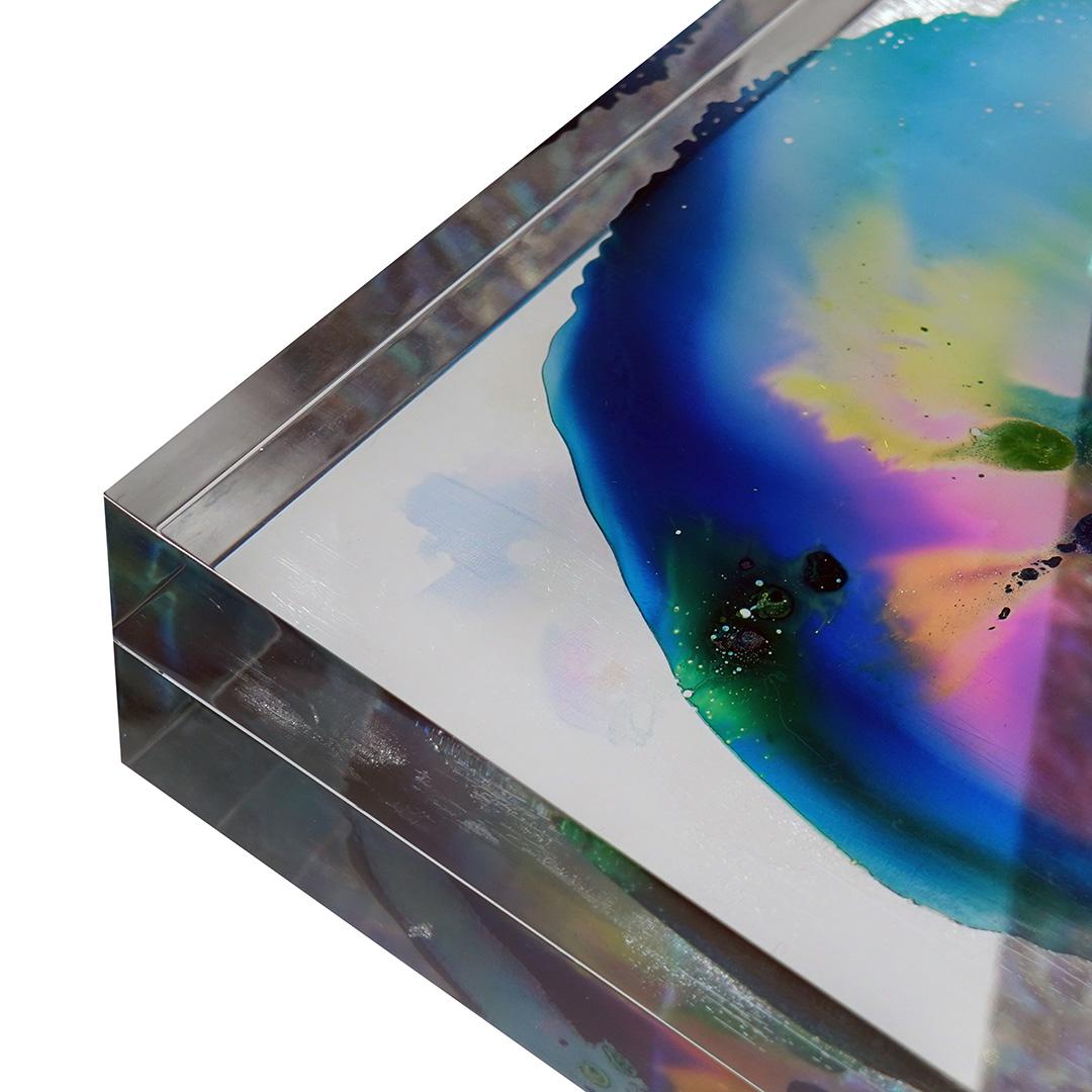 Cross The Sea 1 Side Table by Jean Pascal Levy-Trumet
Limited Edition Of 5 Pieces.
Dimensions: D 50 x W 50 x H 50 cm.
Materials: Wood, polyester, and Abalone mother of pearl.

Available in three different models. Please contact us.

After graduating