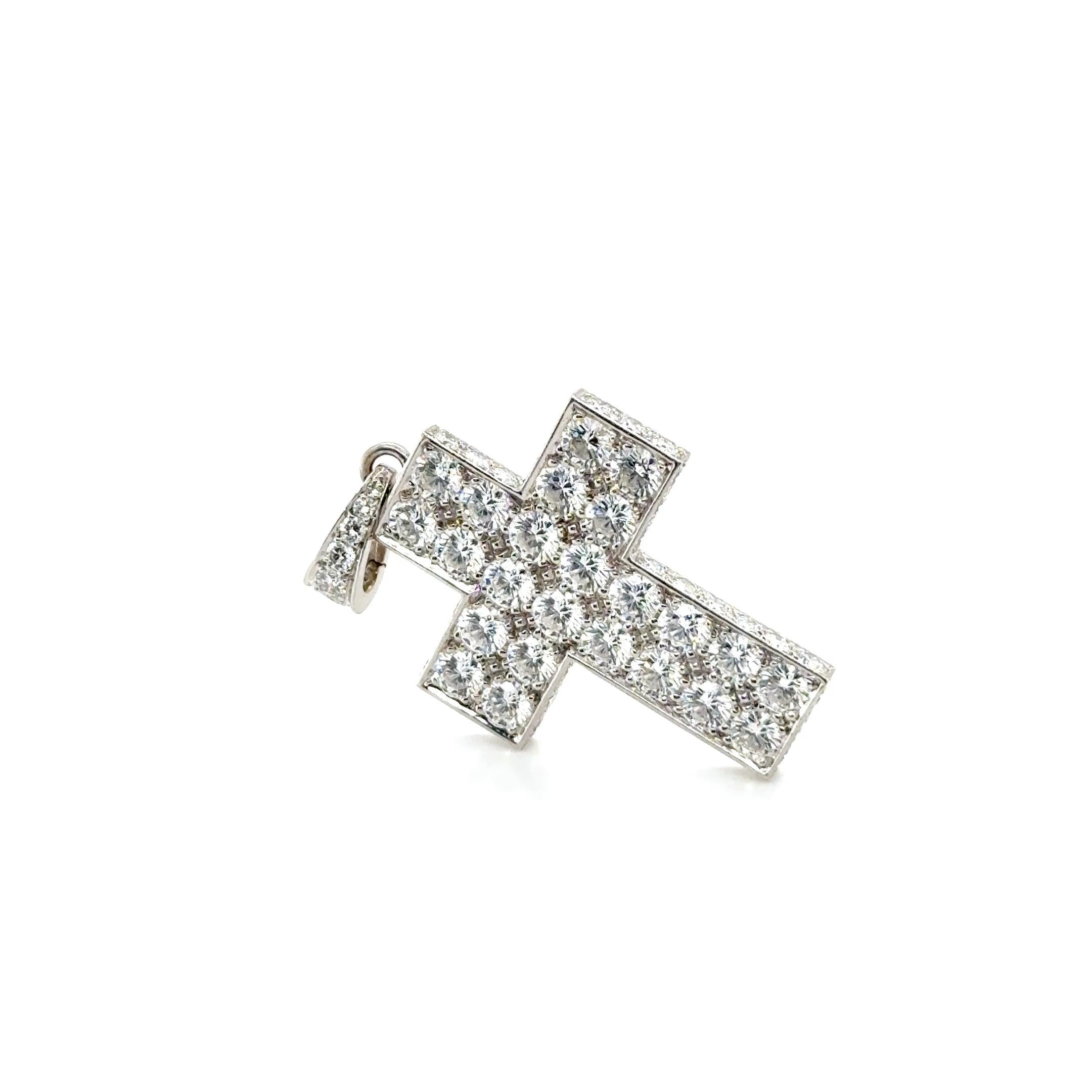 Croce con diamanti in oro bianco 18 carati di Cartier in vendita 5