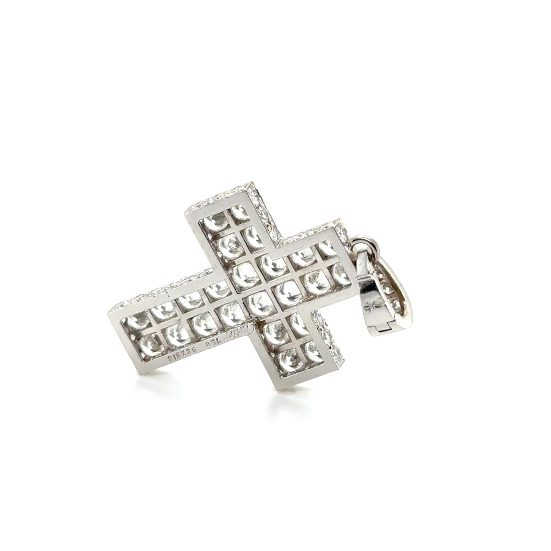 Moderno Croce con diamanti in oro bianco 18 carati di Cartier in vendita