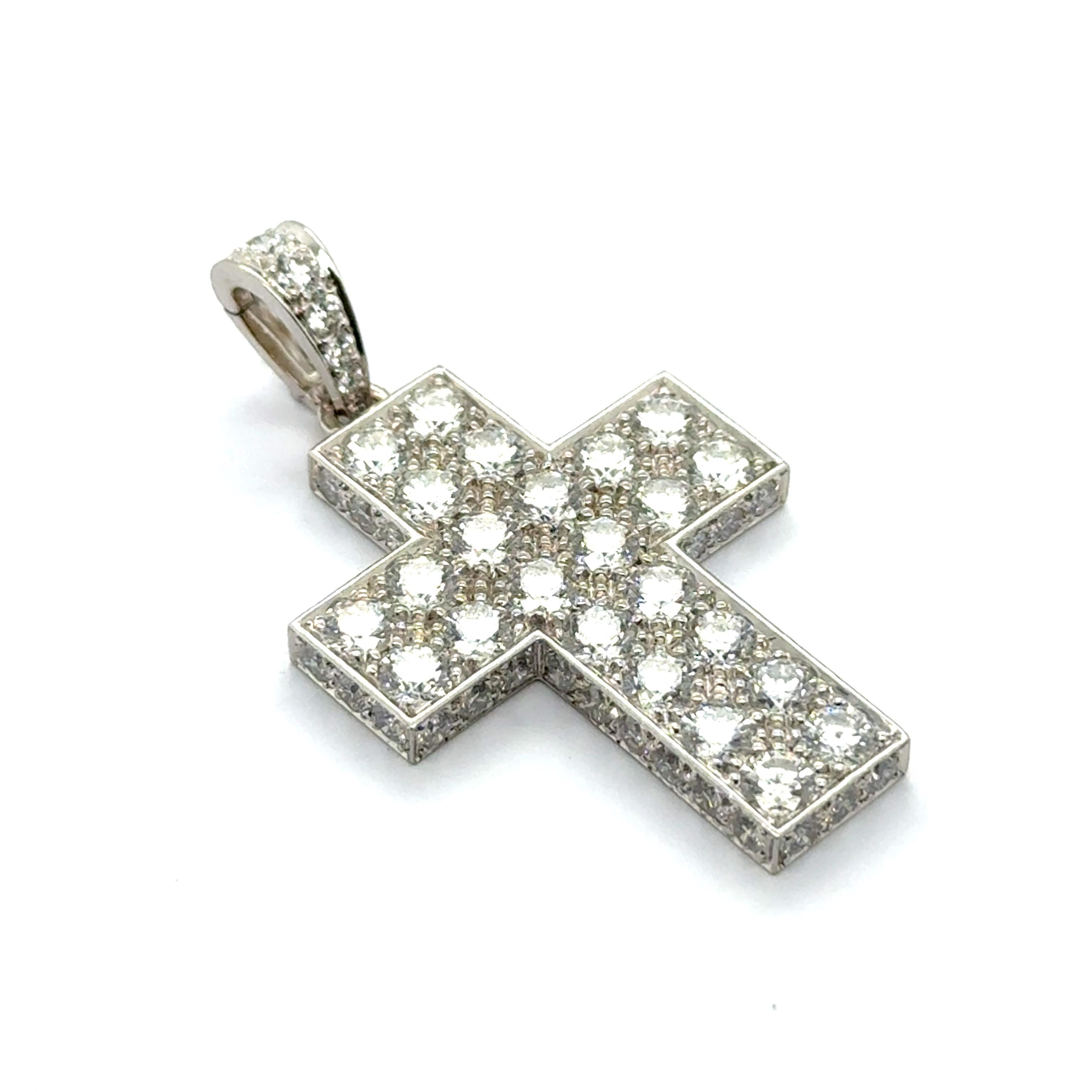 Taglio brillante Croce con diamanti in oro bianco 18 carati di Cartier in vendita