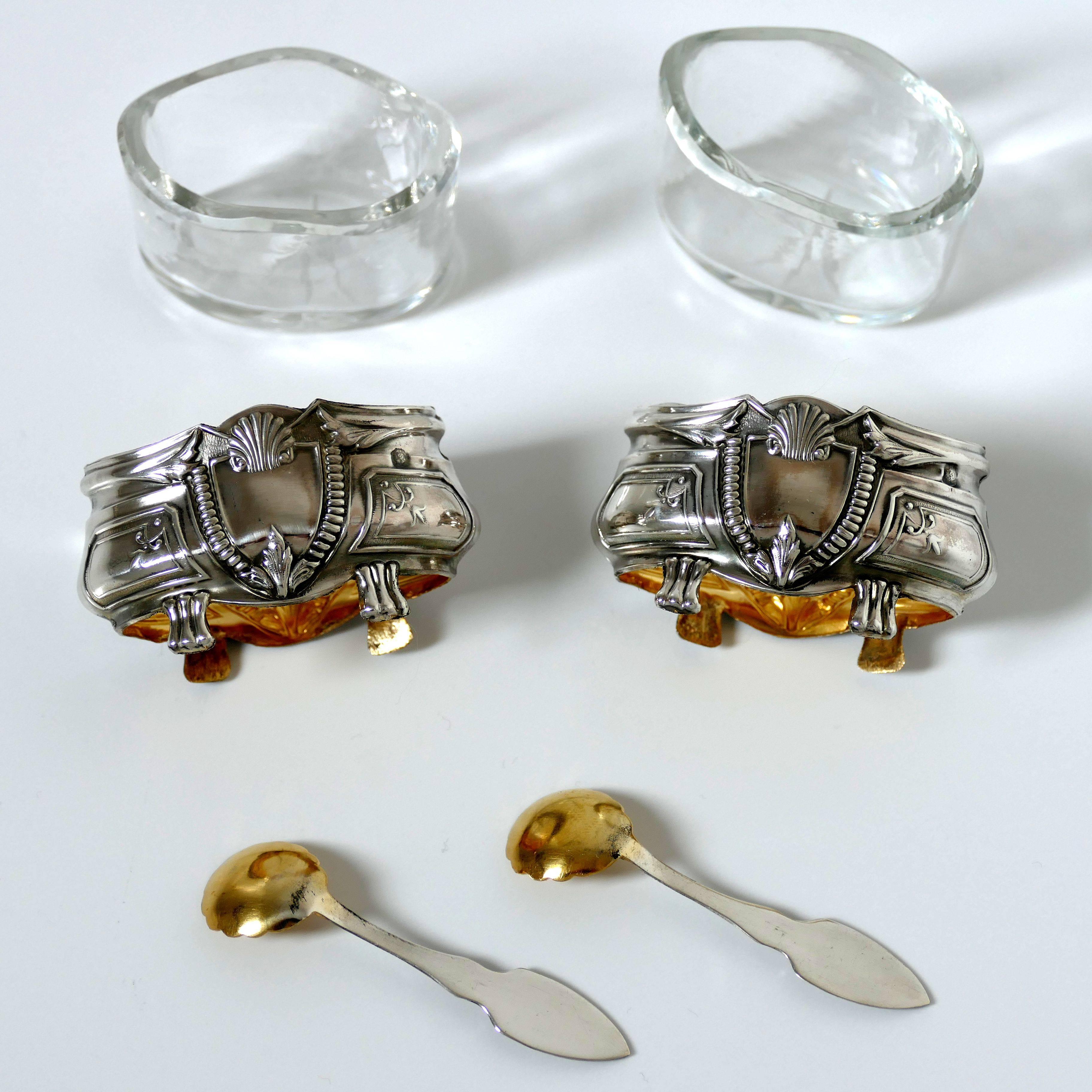 Early 20th Century Crossard French Sterling Silver 18 Karat Gold Salt Cellars Pair, Spoons, Box For Sale