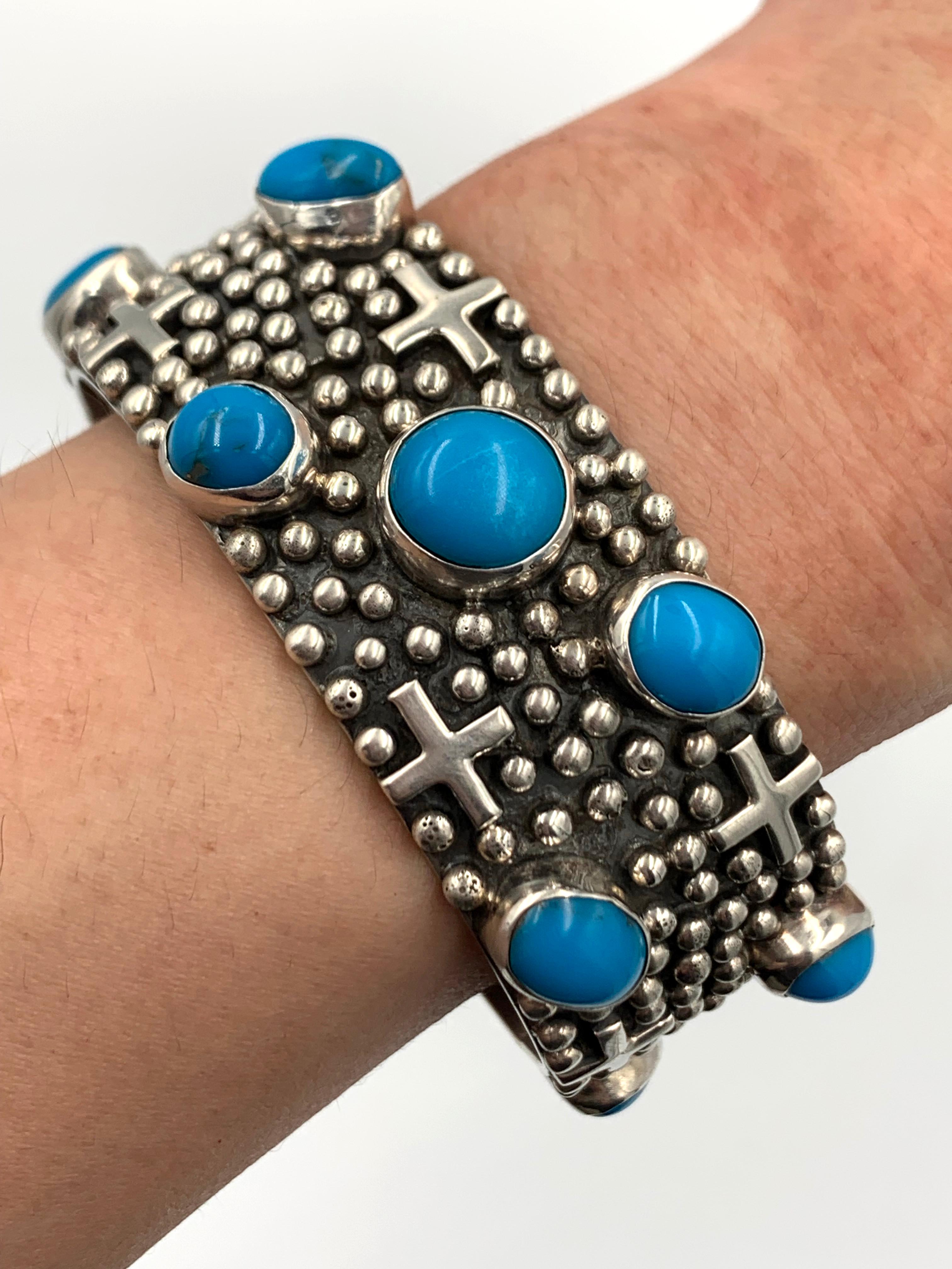 Bracciale in argento con croci e gocce di pioggia e turchese di Ronnie Willie in vendita 5
