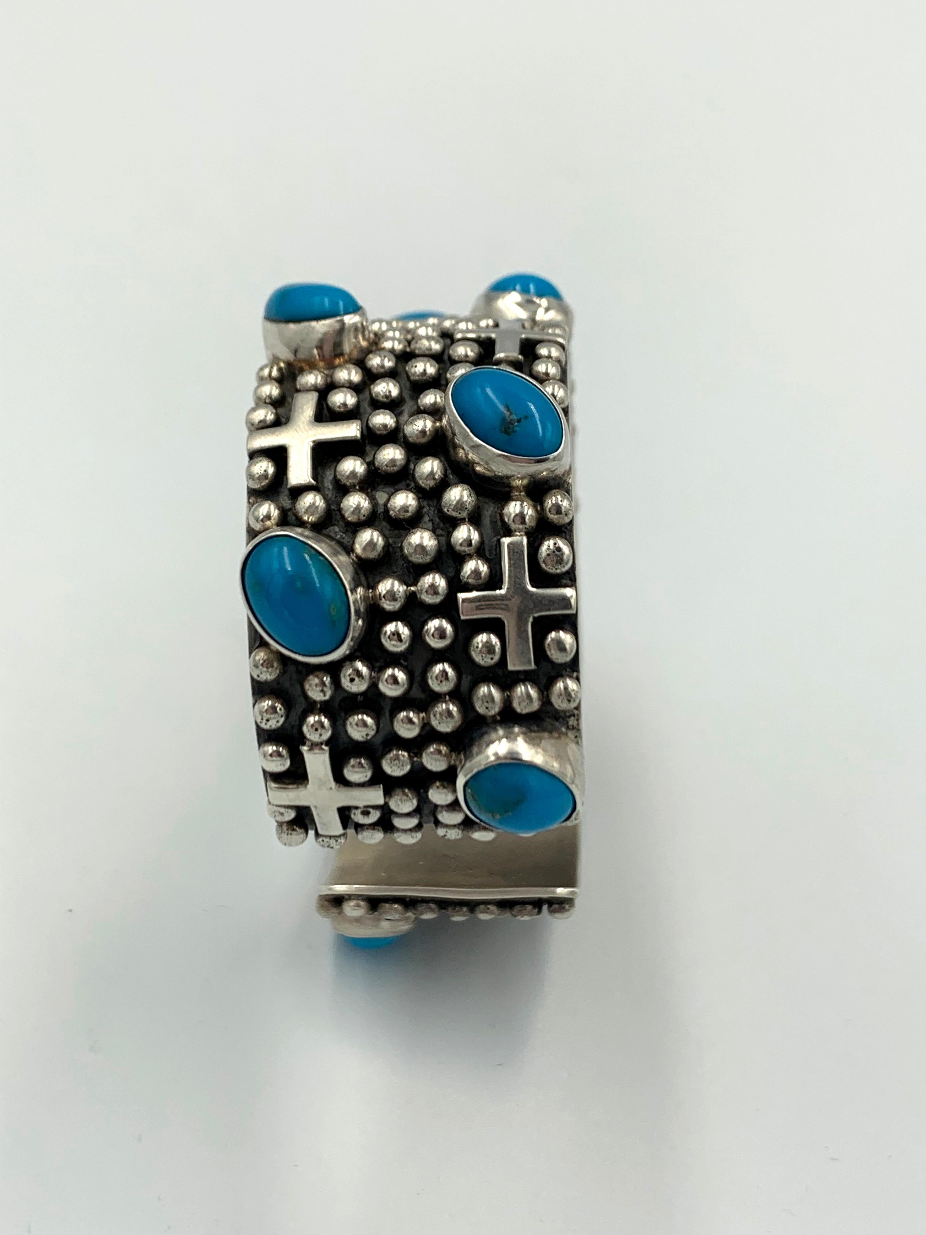 Nativo americano Bracciale in argento con croci e gocce di pioggia e turchese di Ronnie Willie in vendita