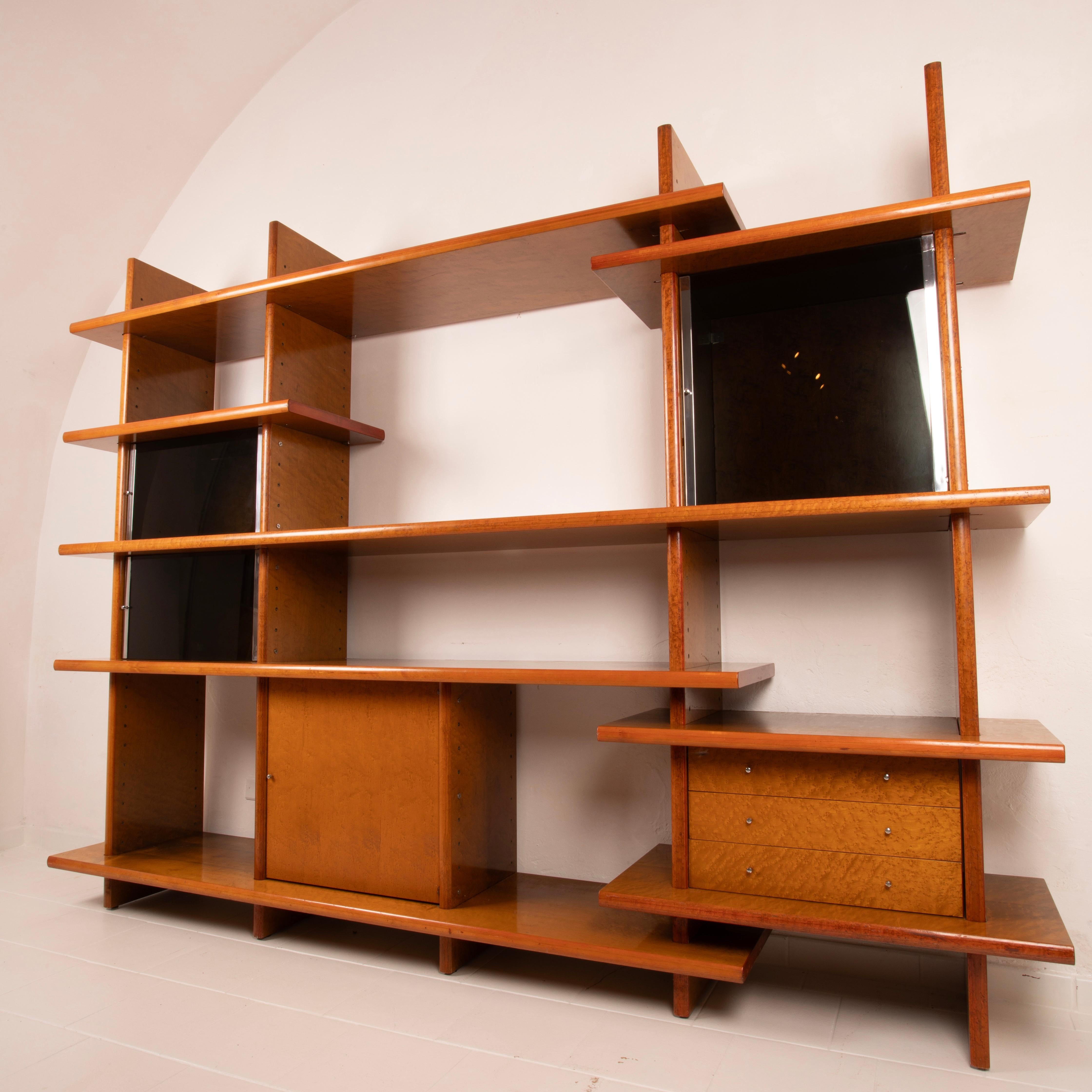 Verre fumé Crossing Bookcase by Giovanni Offredi for Saporiti, 1970s en vente