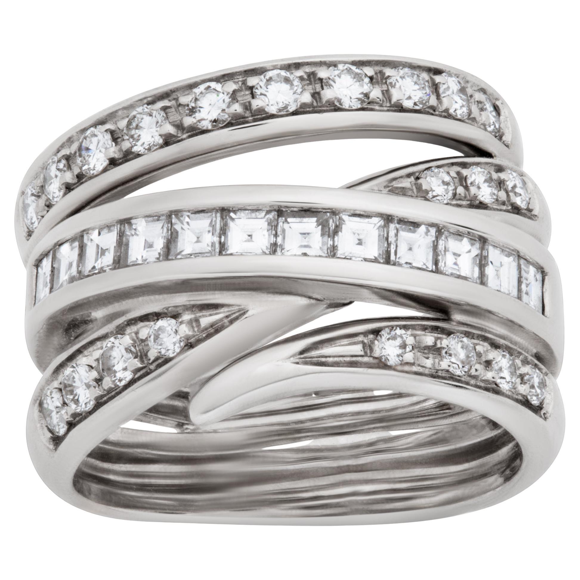 Crossover Diamond Ring in 18k White Gold 2.10 Carats in Diamonds For Sale