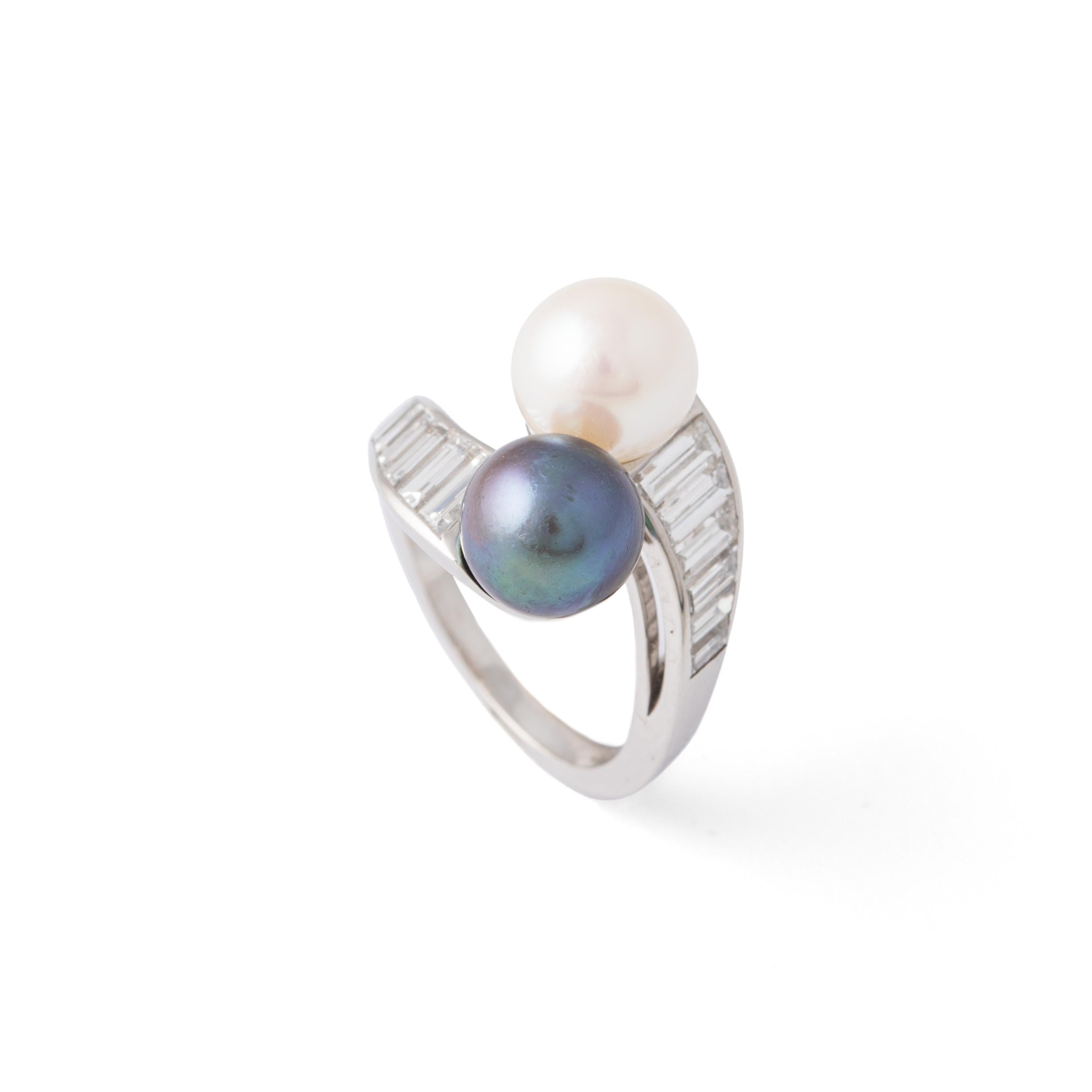 Crossover Pearls Diamond Platinum Ring  For Sale 1