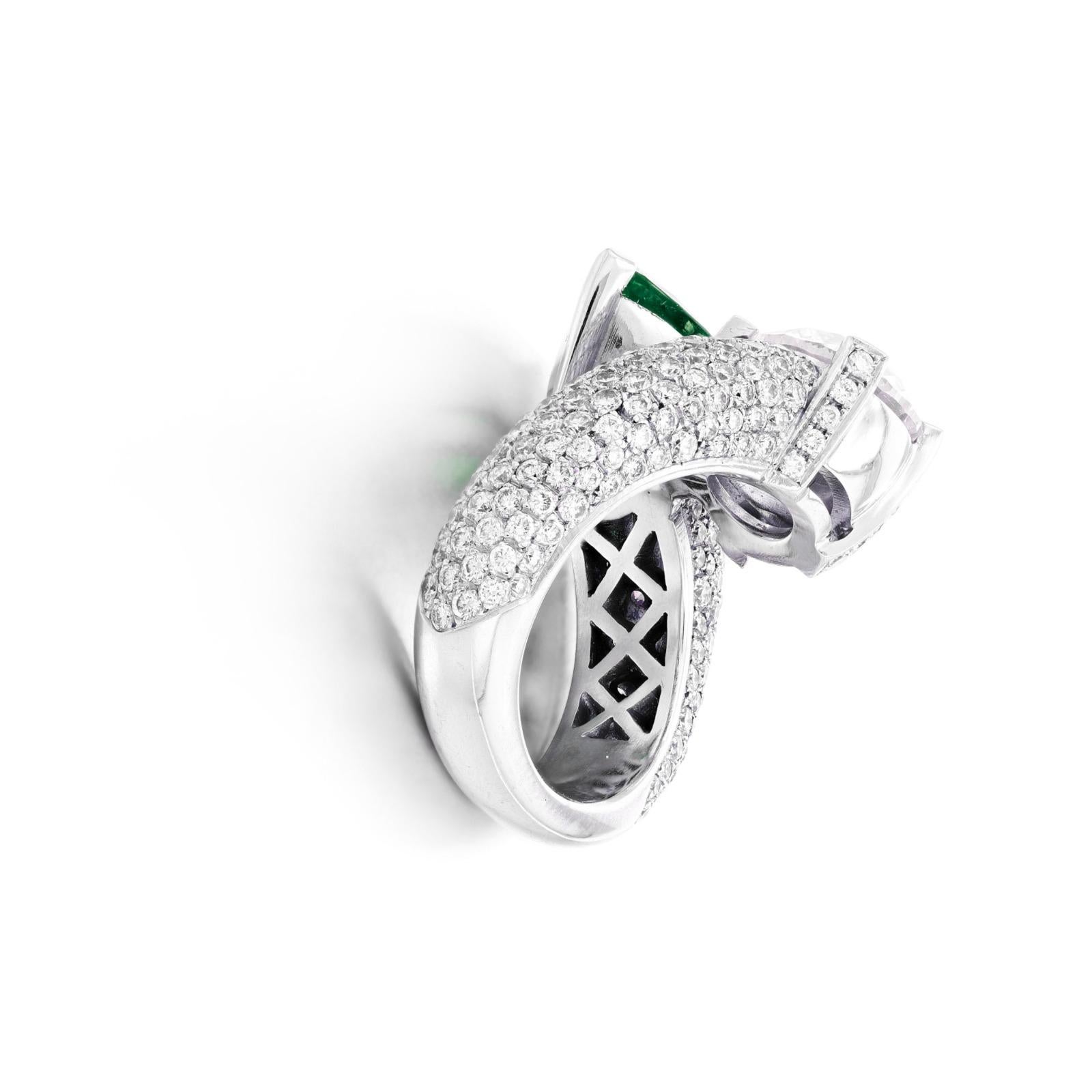 Pear Cut Crossover Ring with 5-Carat Pear-Shaped Emerald and Brilliant-Cut Diamond Ring For Sale