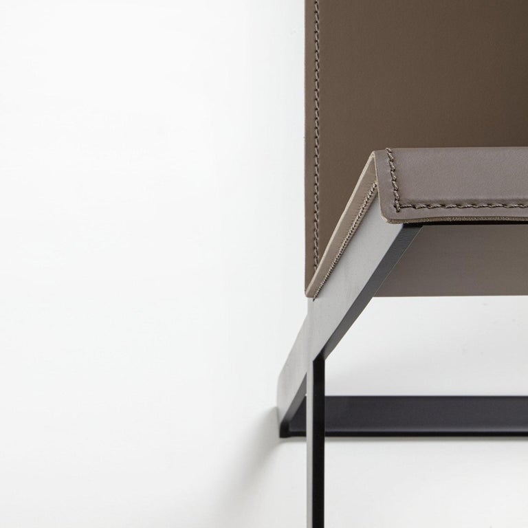 Crossover X-Shaped Taupe Magazine Rack For Sale at 1stDibs