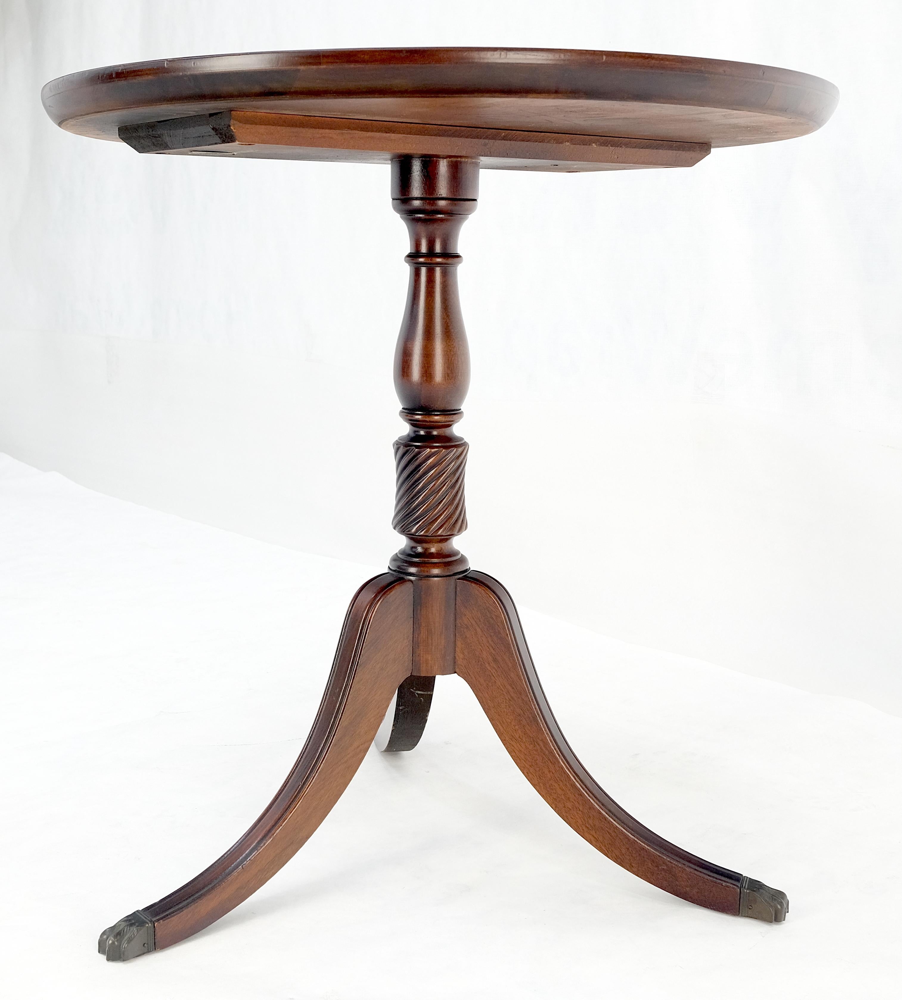 20th Century Crotch Mahogany Pie Crust Turned Tripod Base Brass Claw Feet Lamp Table MINT For Sale