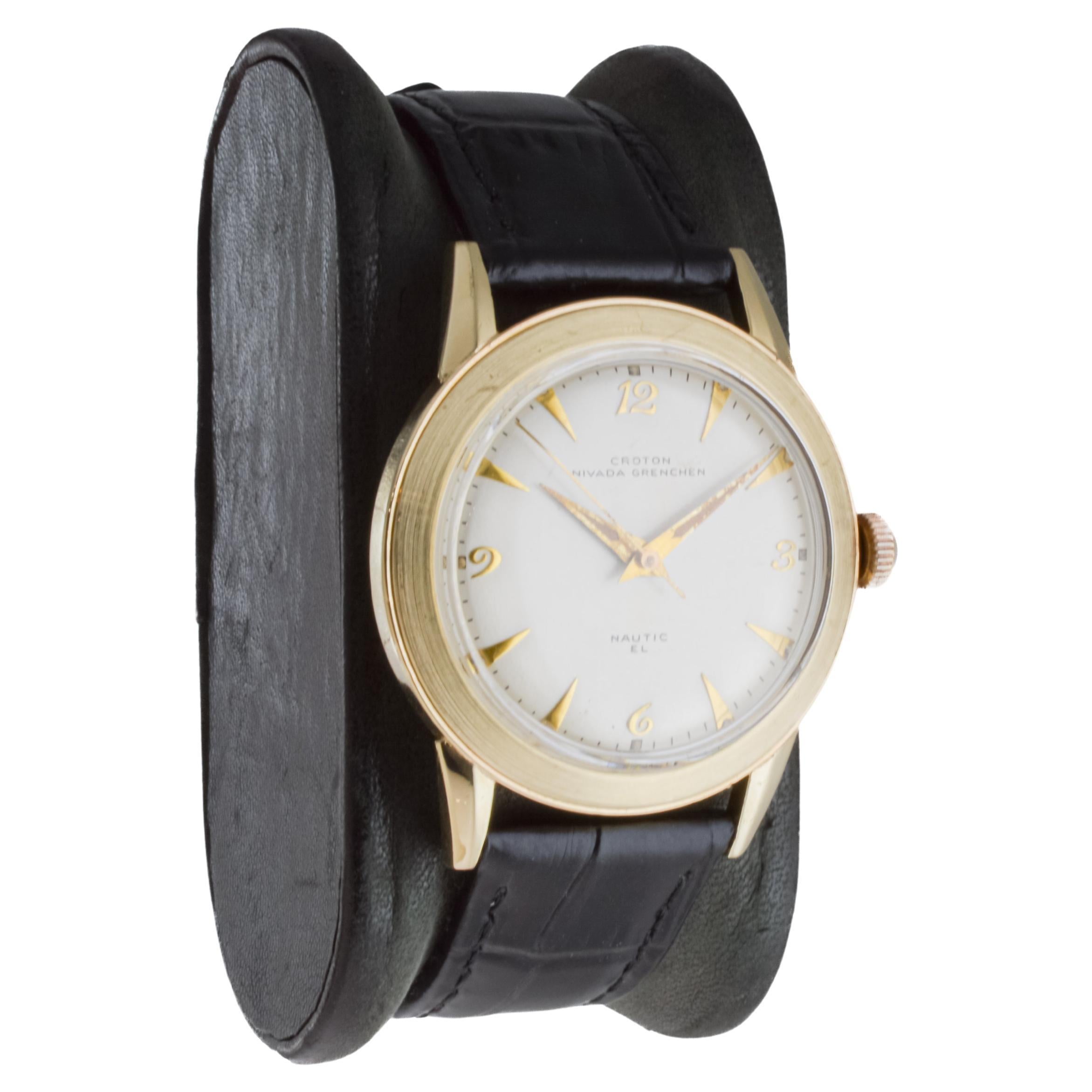 Croton Gold Filled Art Deco Watch from 1950's with Beautiful Original Dial In Excellent Condition For Sale In Long Beach, CA