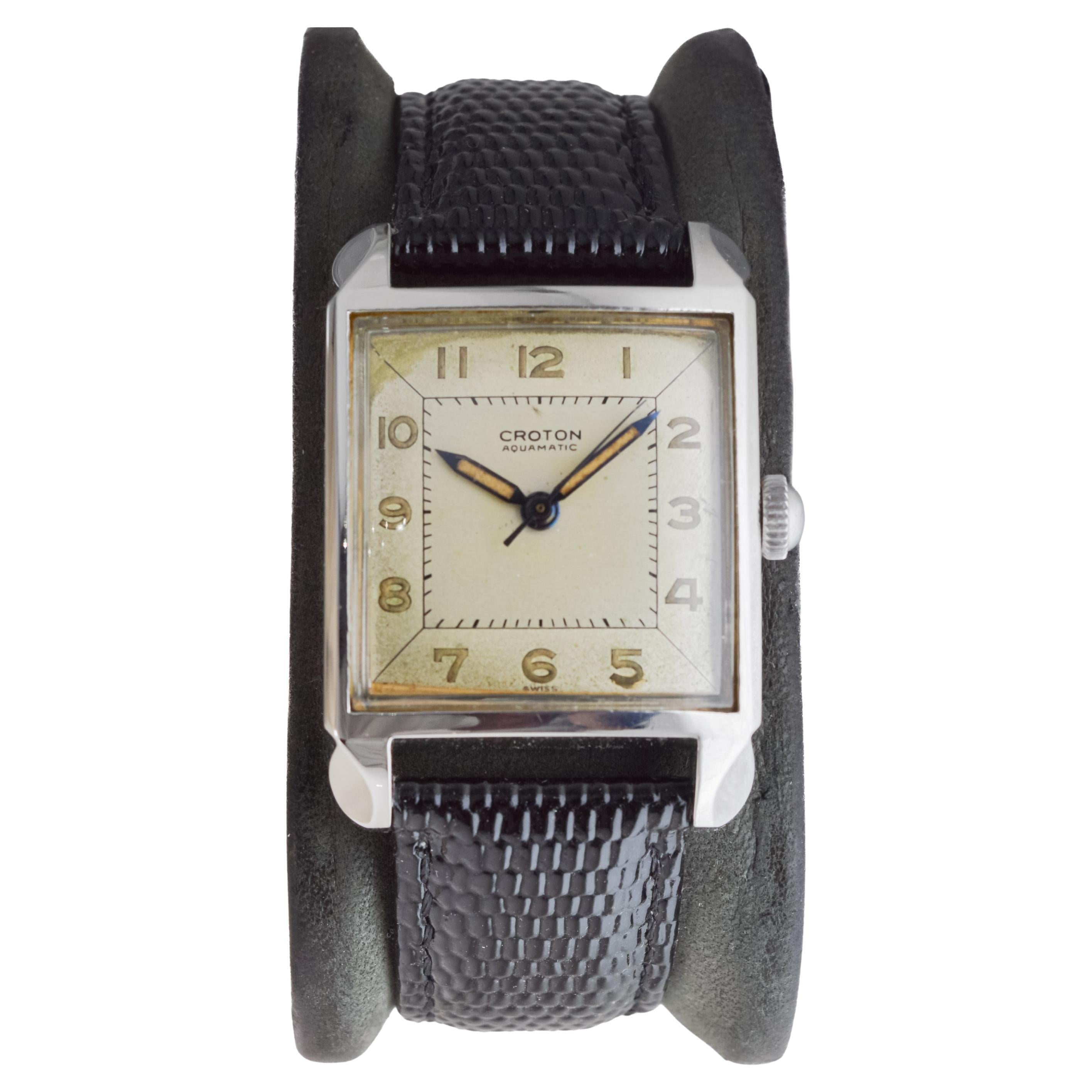 Croton Stahl-Aquatische Art-déco-Uhr aus Stahl mit Original-Zifferblatt im Zustand „Hervorragend“ im Angebot in Long Beach, CA