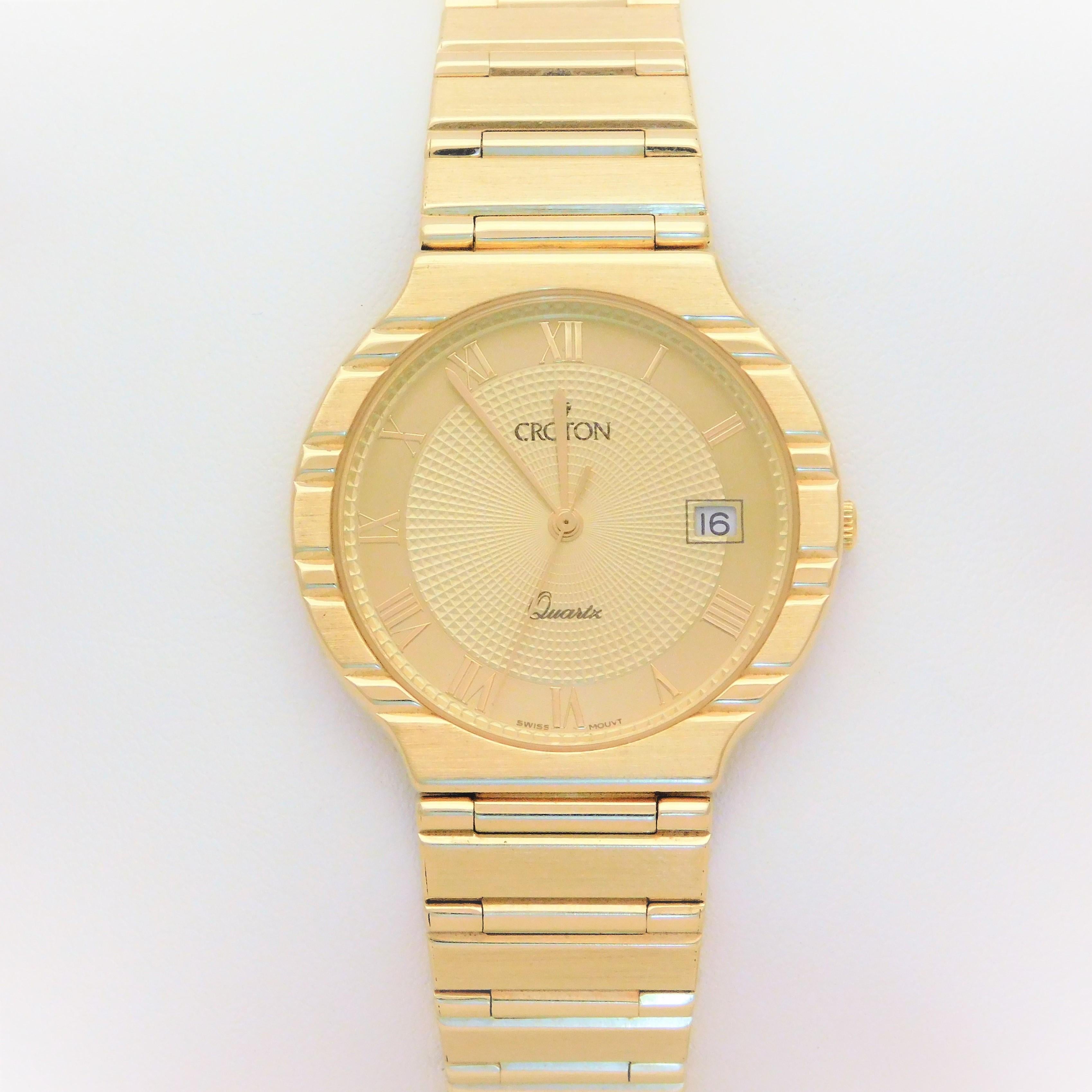 Croton Yellow Gold Vintage quartz Wristwatch 5