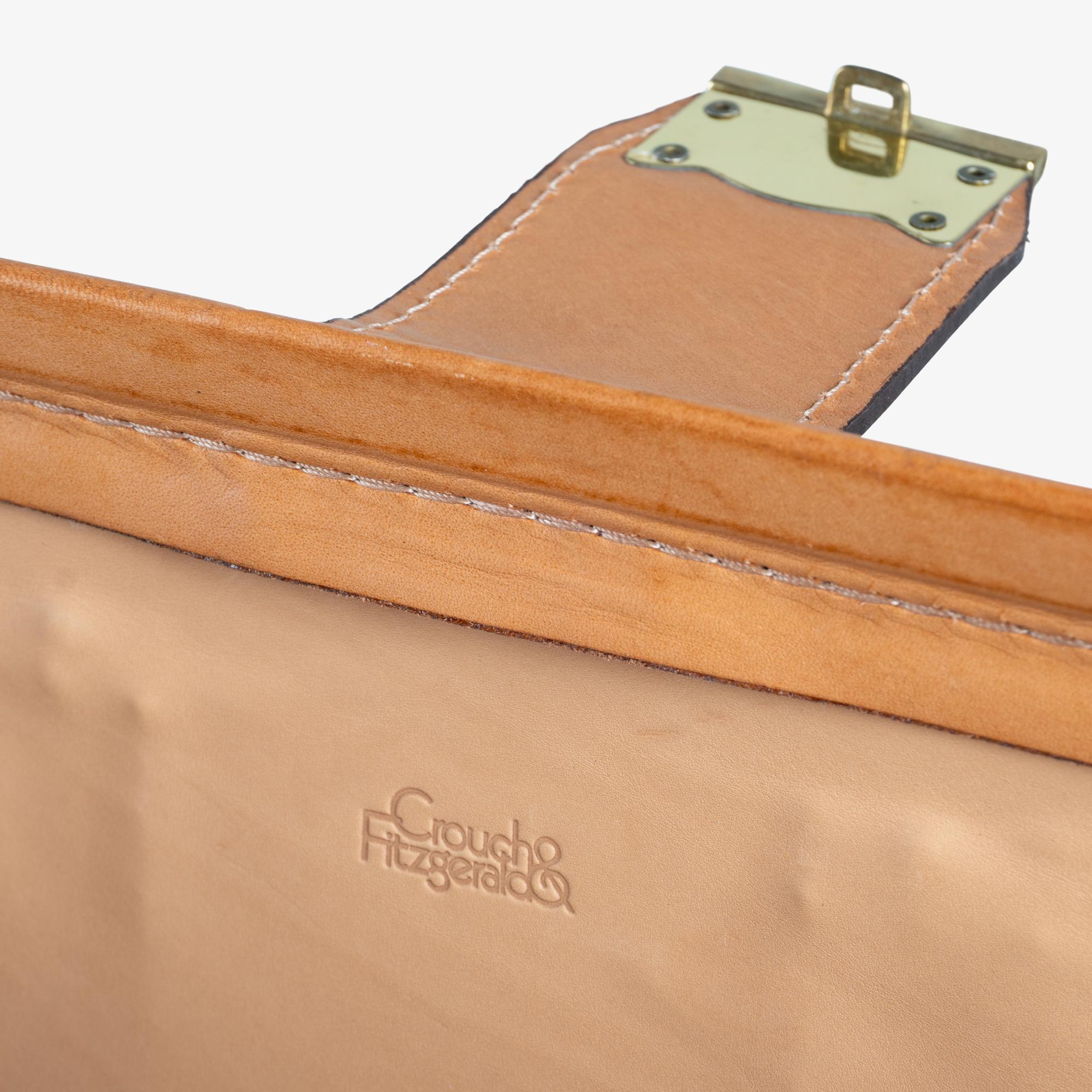 Cartella portadocumenti in pelle e ottone Crouch & Fitzgerald in vendita 4