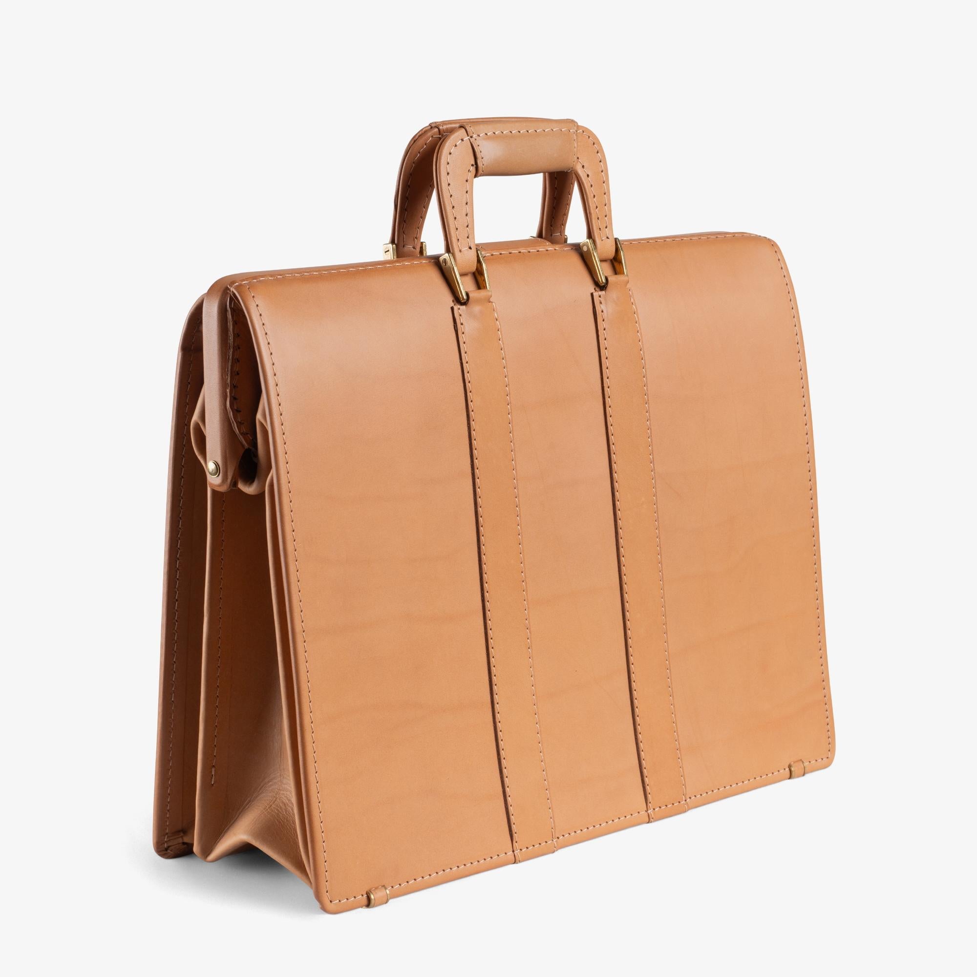 Moderno Cartella portadocumenti in pelle e ottone Crouch & Fitzgerald in vendita