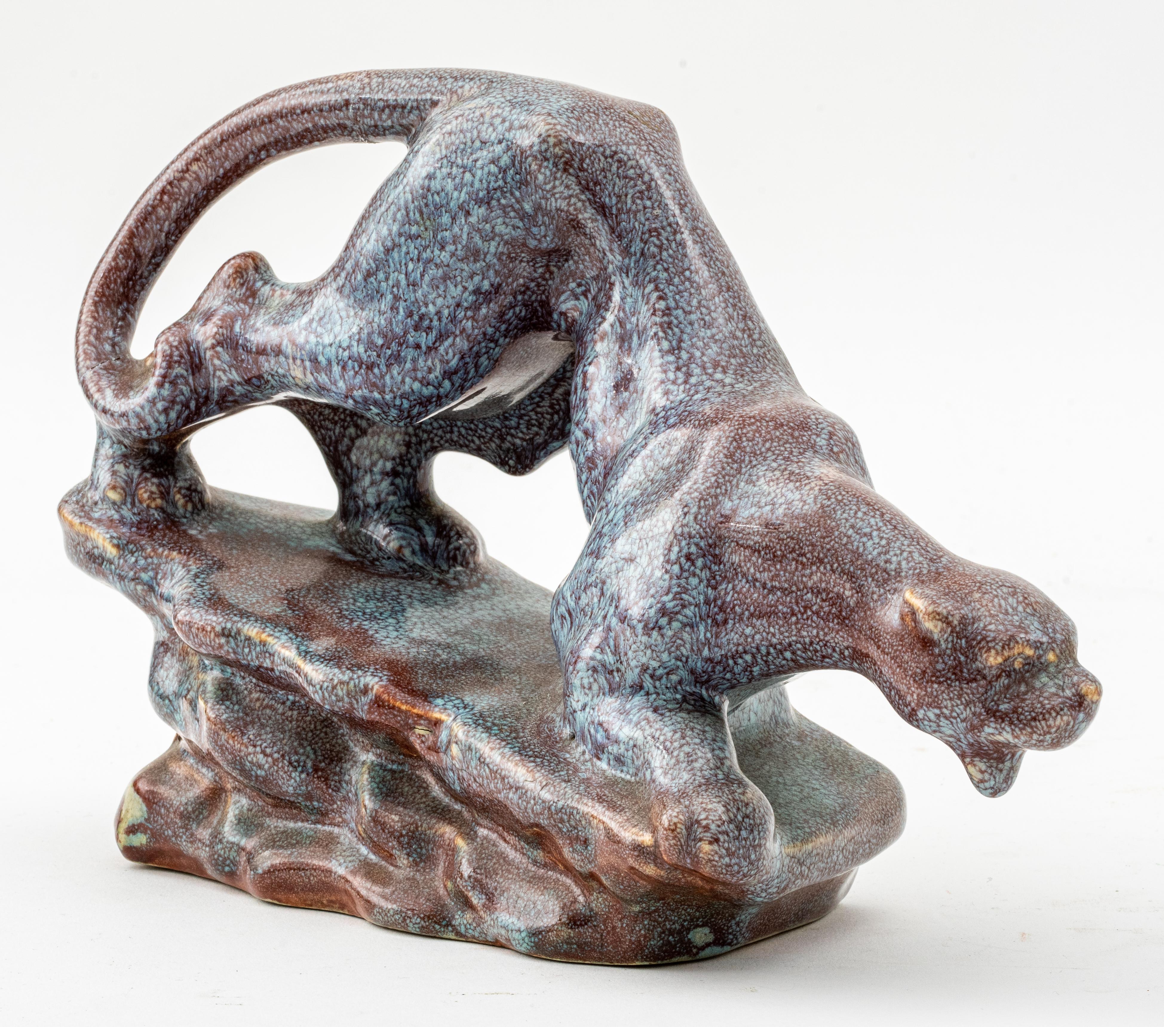 Crouching Panther Ceramic Pottery Sculpture, Unsigned For Sale 1