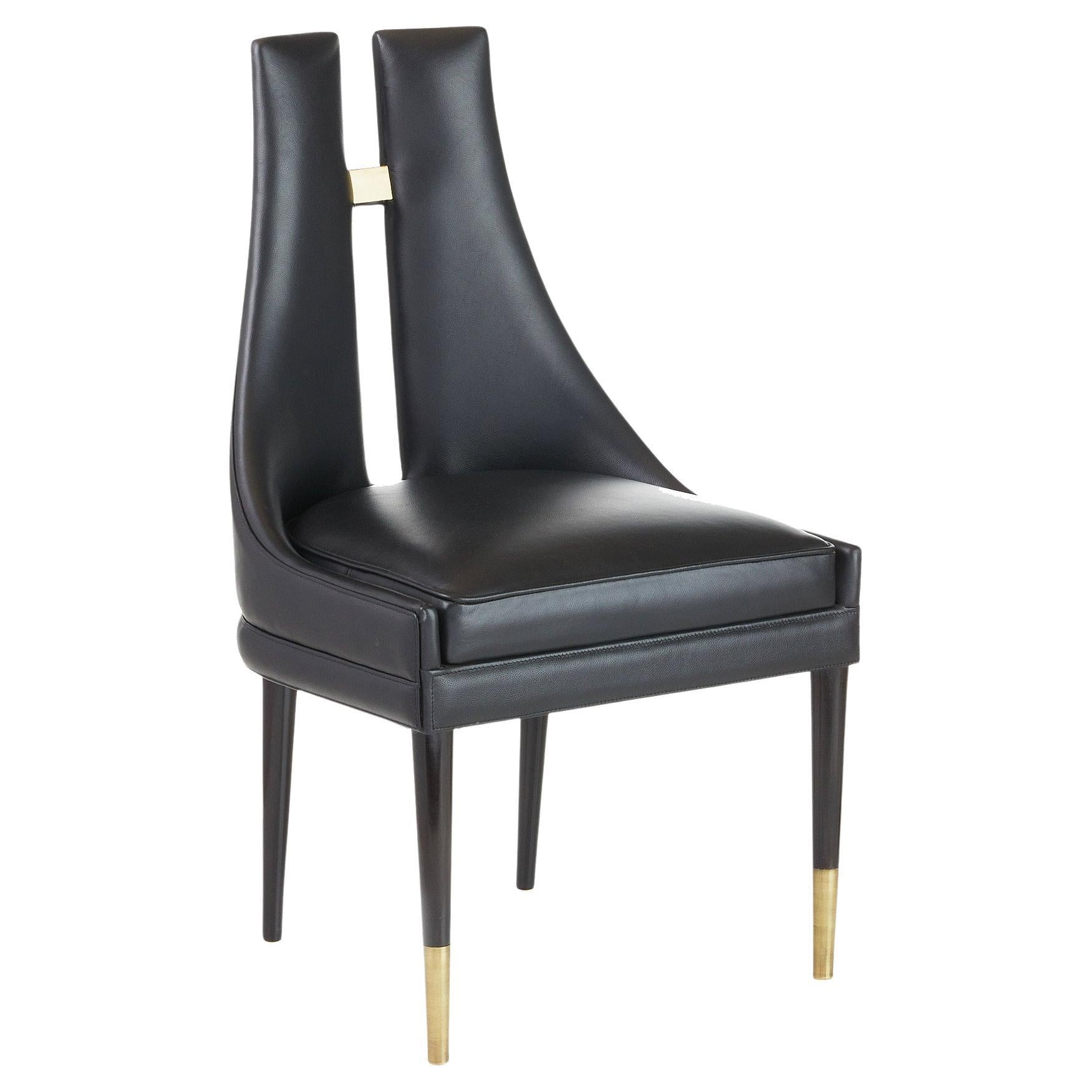 Crowley Esszimmerstuhl FRI16 -Schwarz, Leder, Messing im Angebot