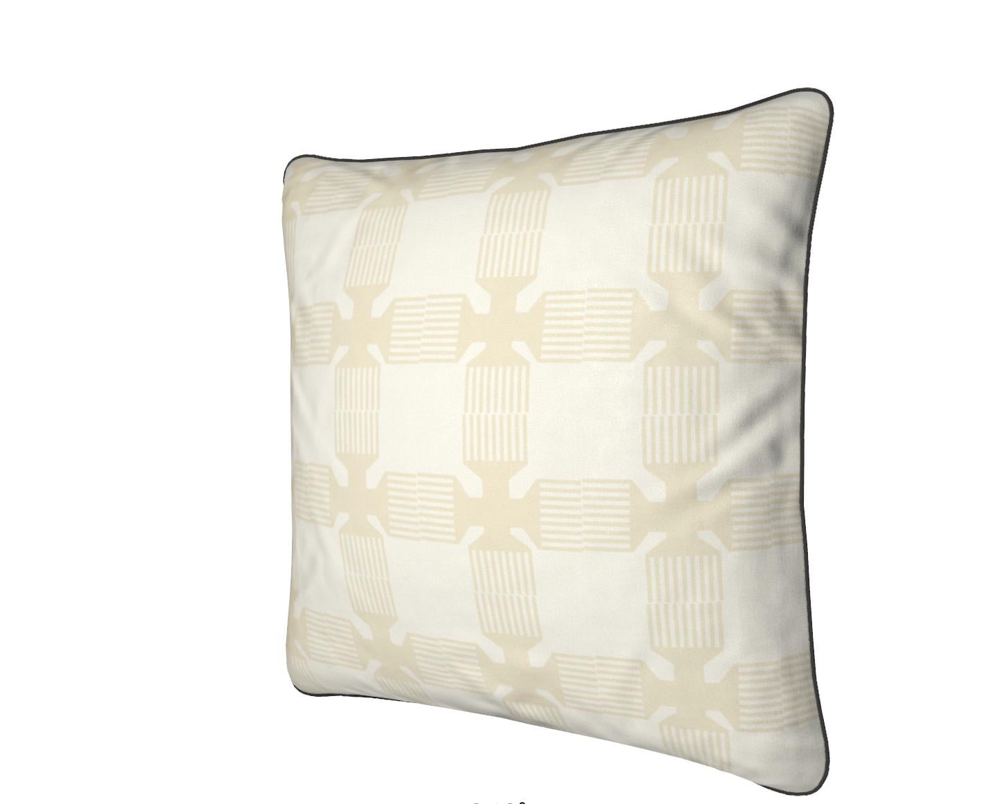 Live like a monarch in your home with the Crown Cream Monarch Velvet Pillow. Sustainably and durably printed on warm, soft velvet, with a duck feather insert, it’s the perfect cushion to lay back on at the end of a long day. Finished with