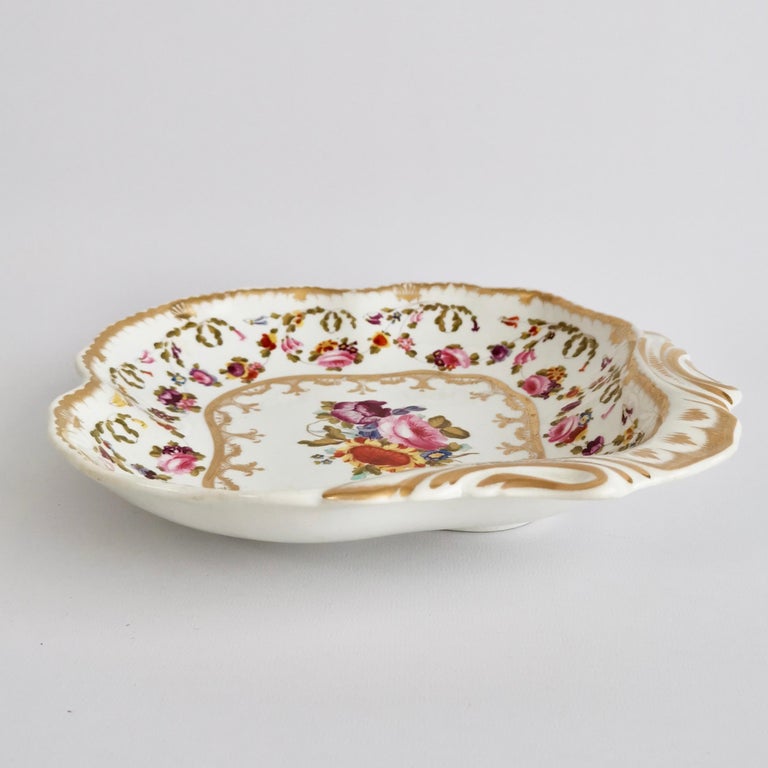 Bloor Derby Shell Dish, White, Floral Sprigs Moses Webster, Regency, 1820-1825 For Sale 4