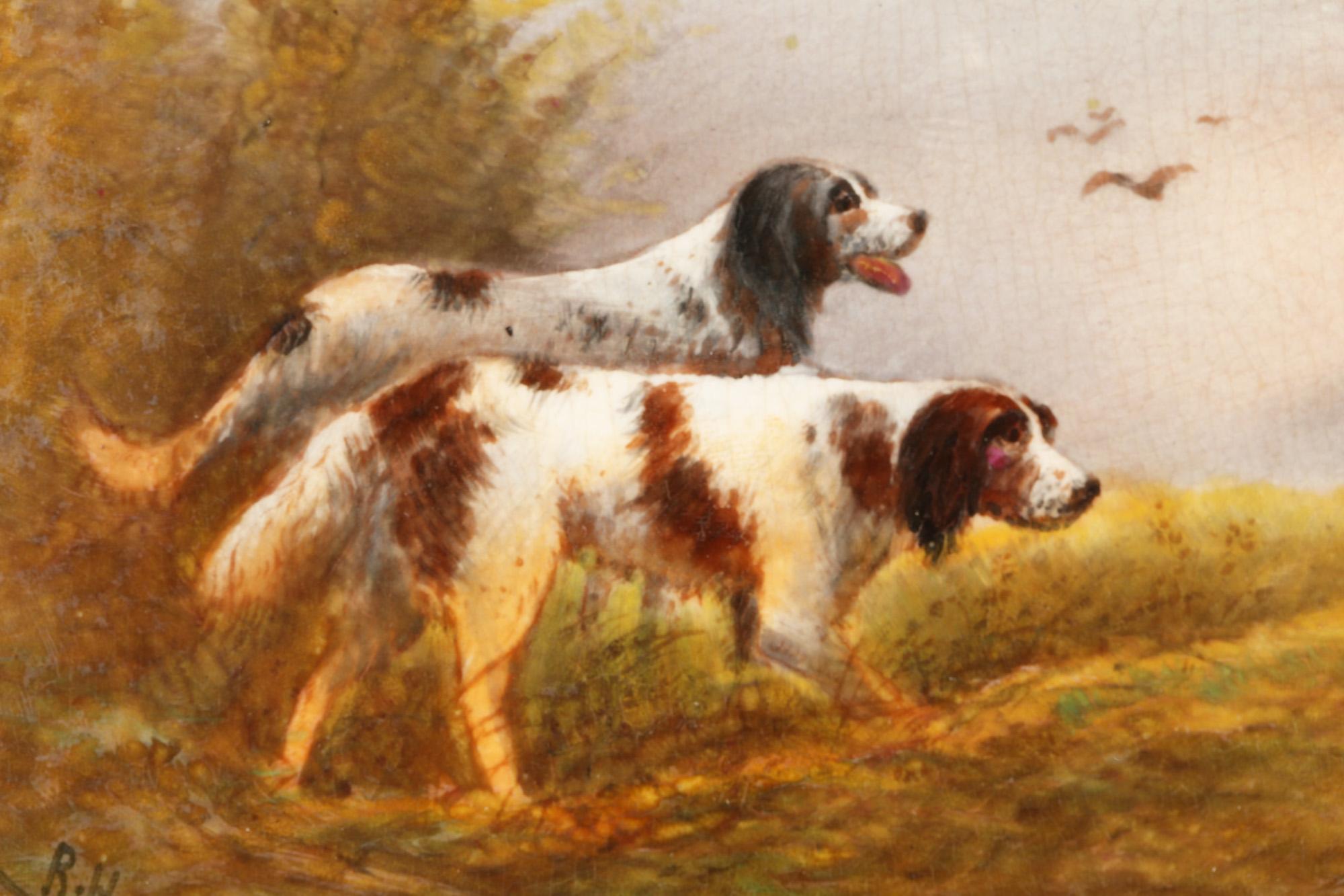 Hand-Painted Crown Devon Fieldings Hand Painted Sporting Gun Dogs Scene Signed R Hinton For Sale