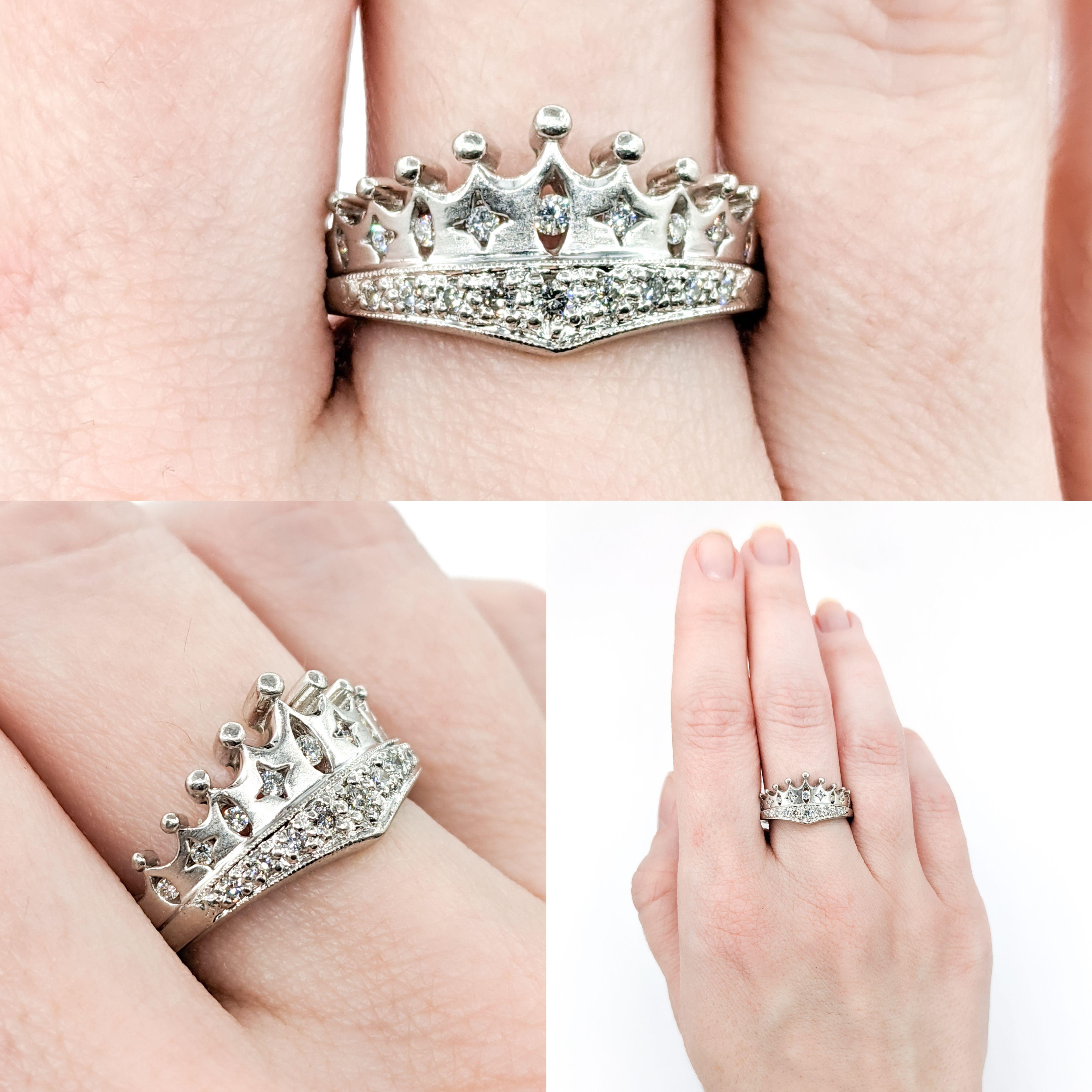 Crown Diamond Ring In 900pt Platinum For Sale 1