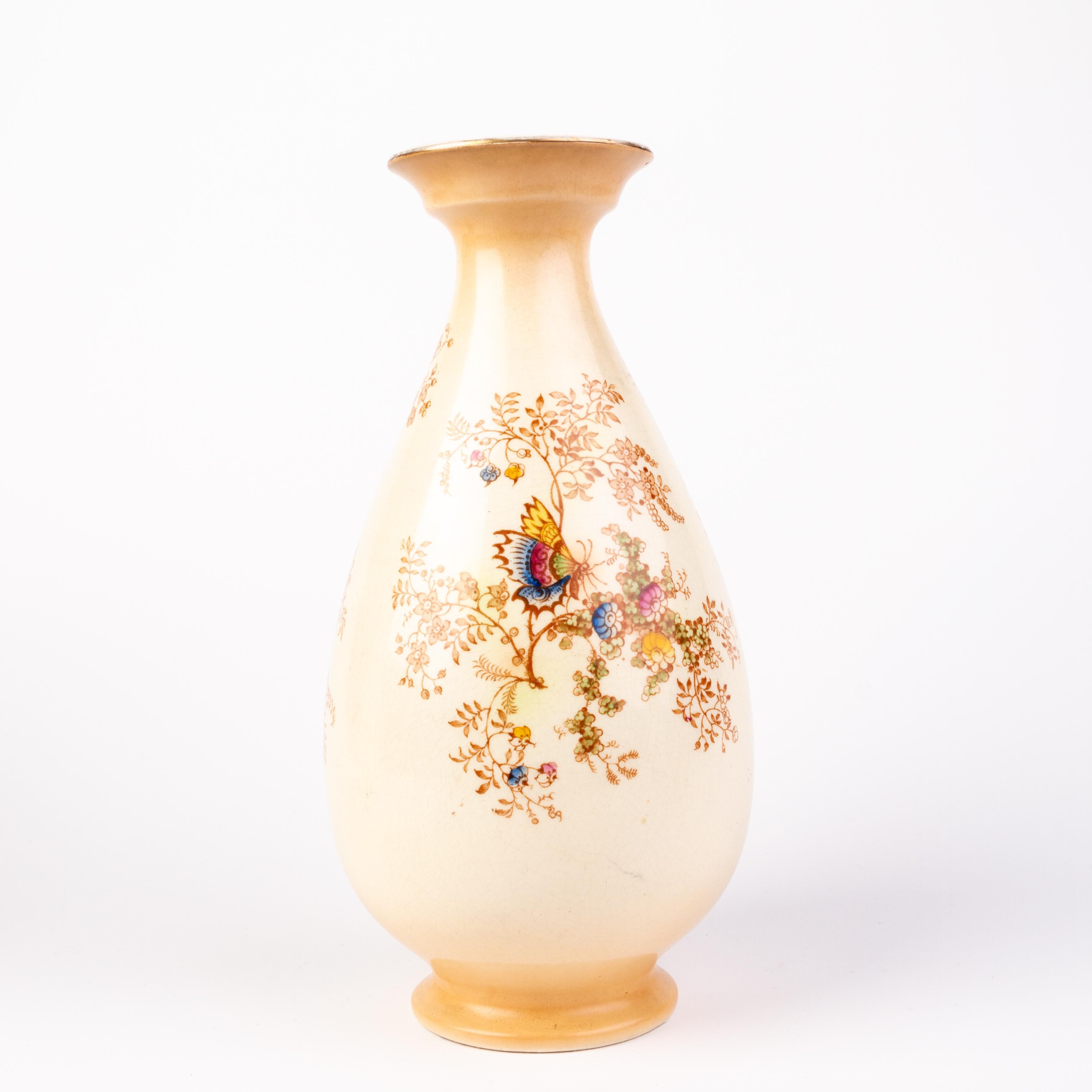 crown ducal ware england vase