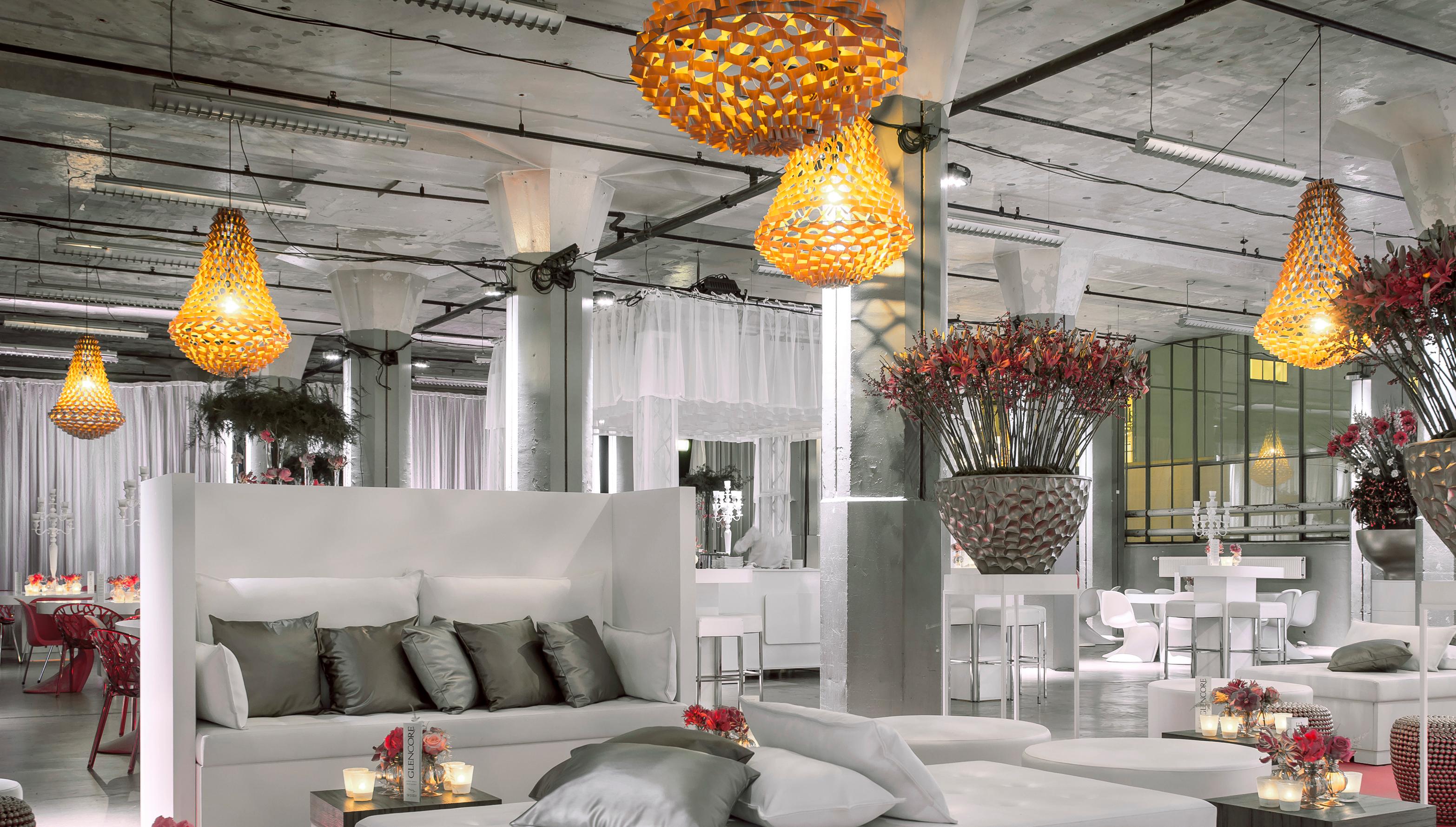 Lampada a sospensione Crown Large Silver di JSPR in vendita 7