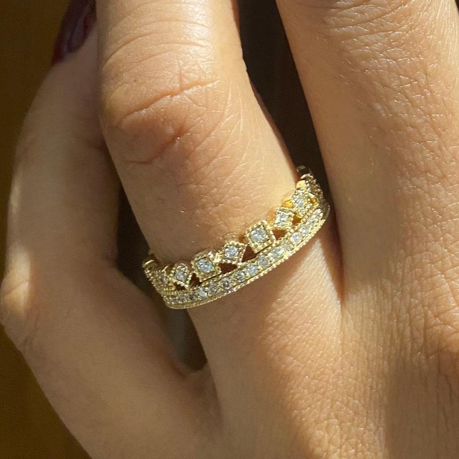 Art Déco Anello Crown Nature Diamond Eternity Band in oro massiccio 14k (certificato) in vendita